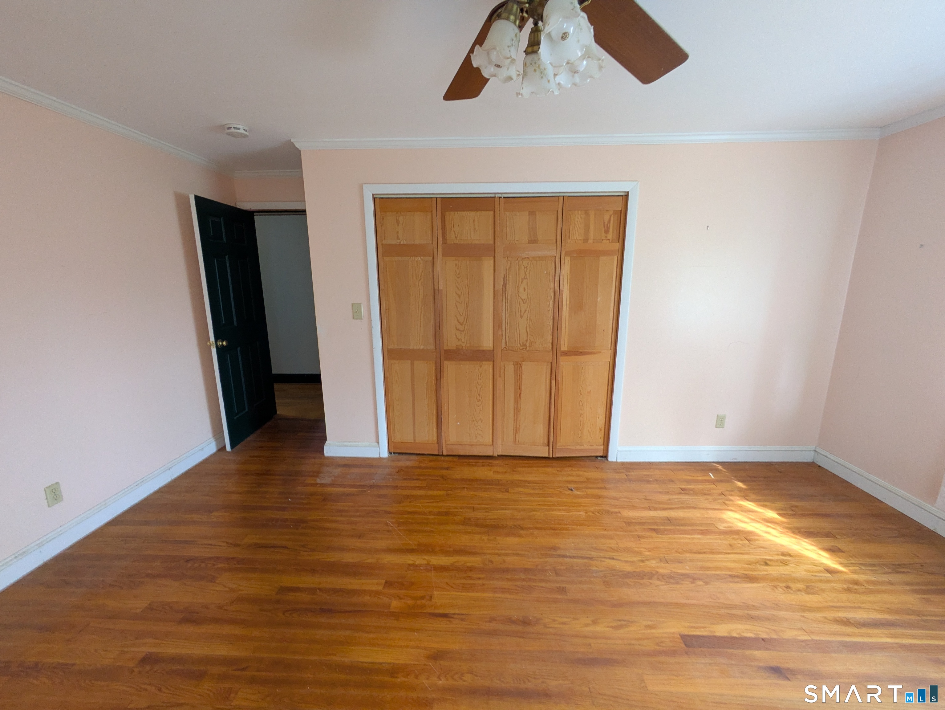 261 Coram Road photo 10