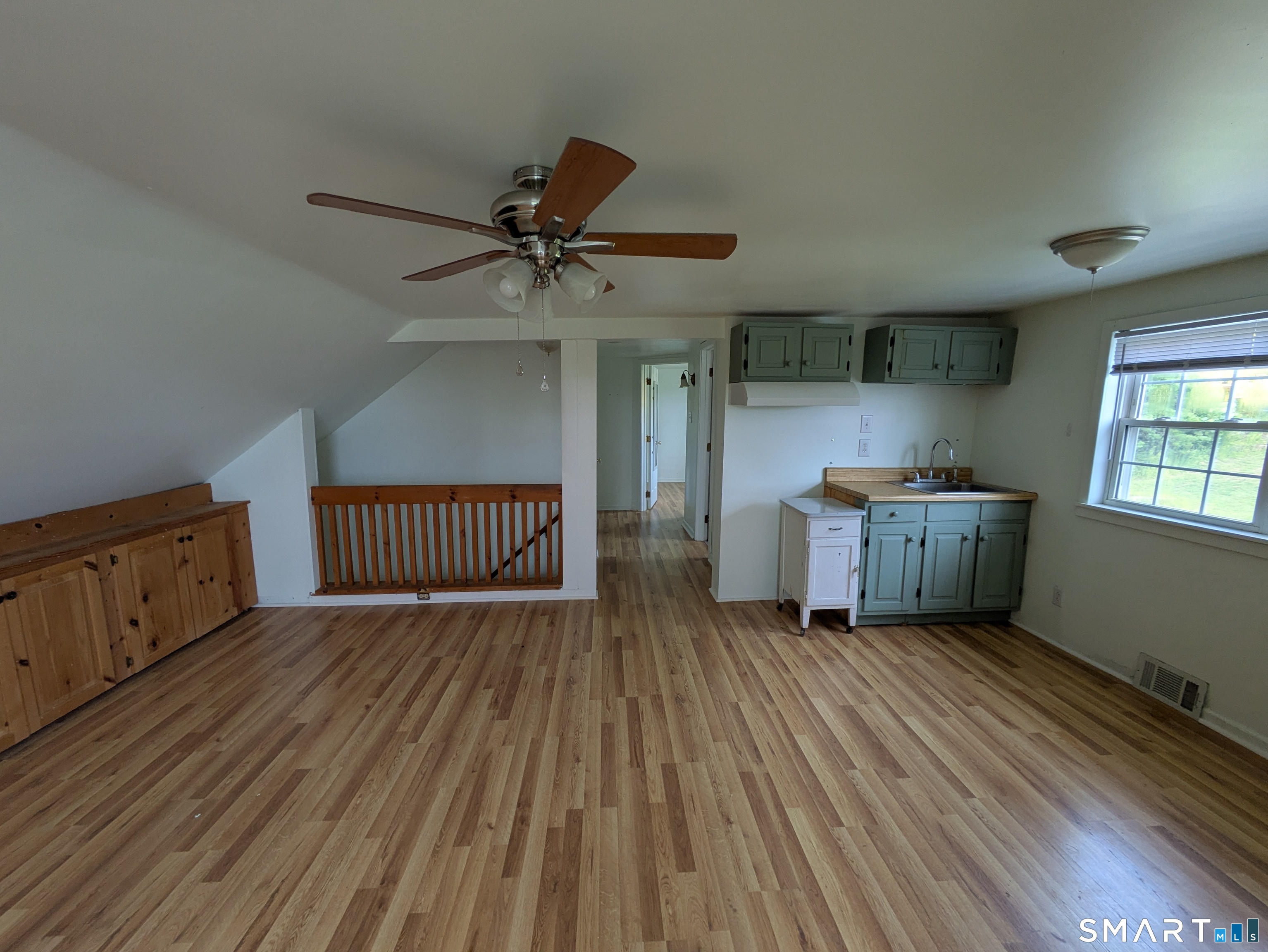 261 Coram Road photo 19