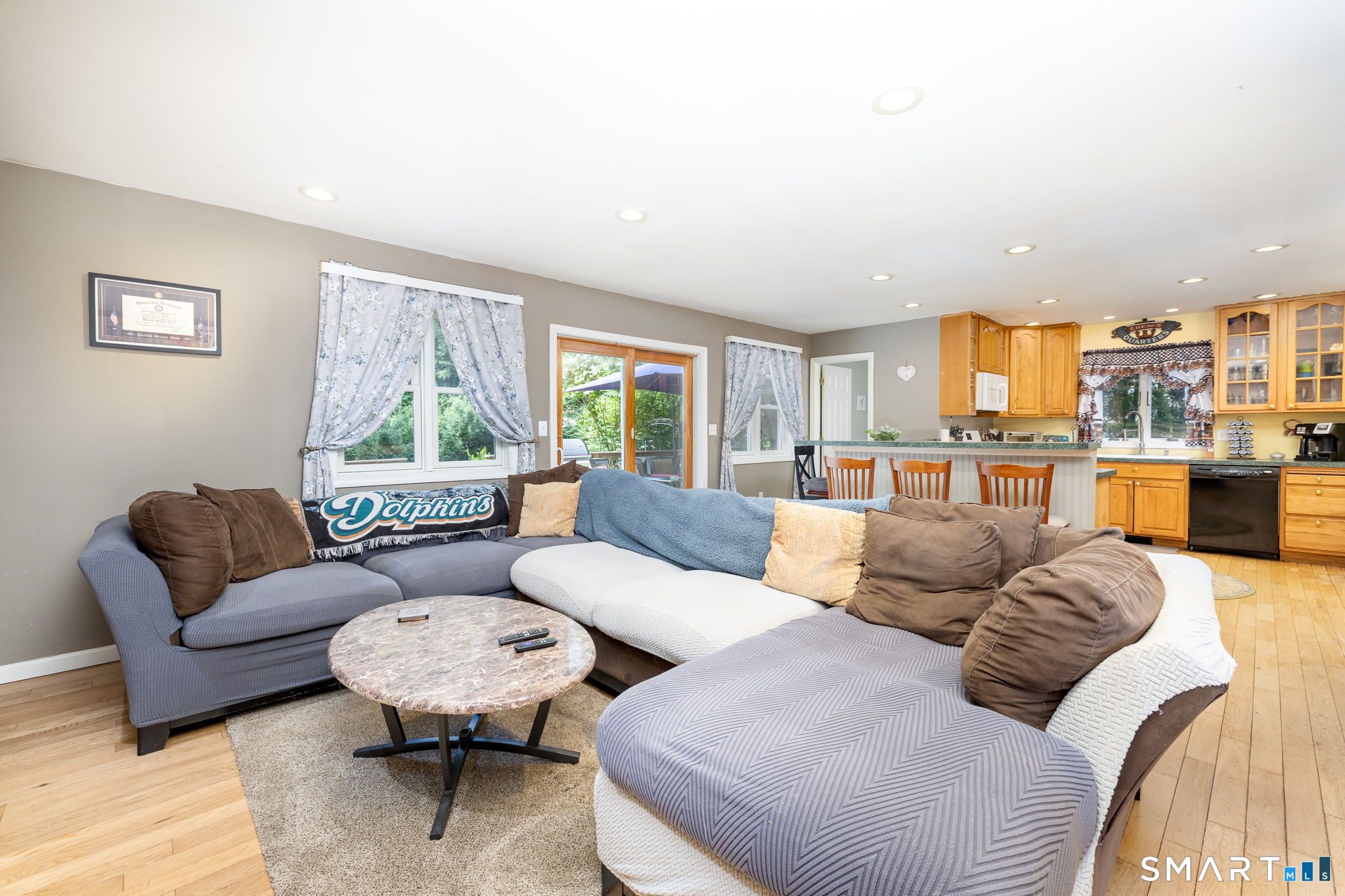 296 Lakemere Drive photo 3