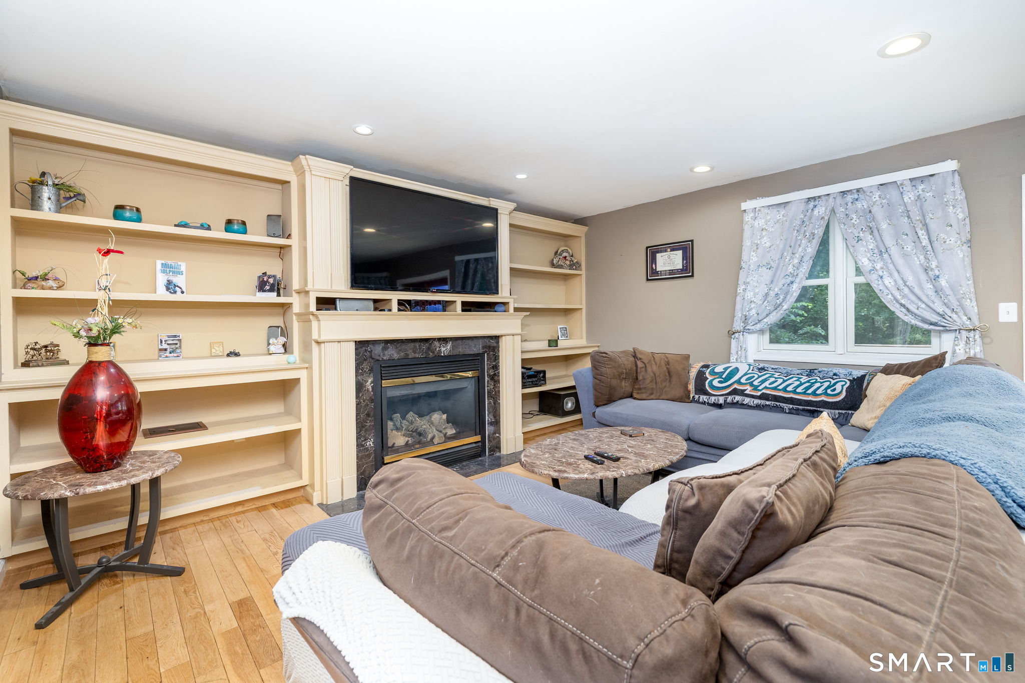 296 Lakemere Drive photo 9