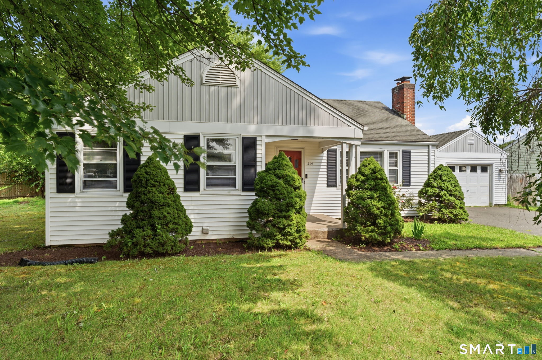 314 West Hill Road photo 2
