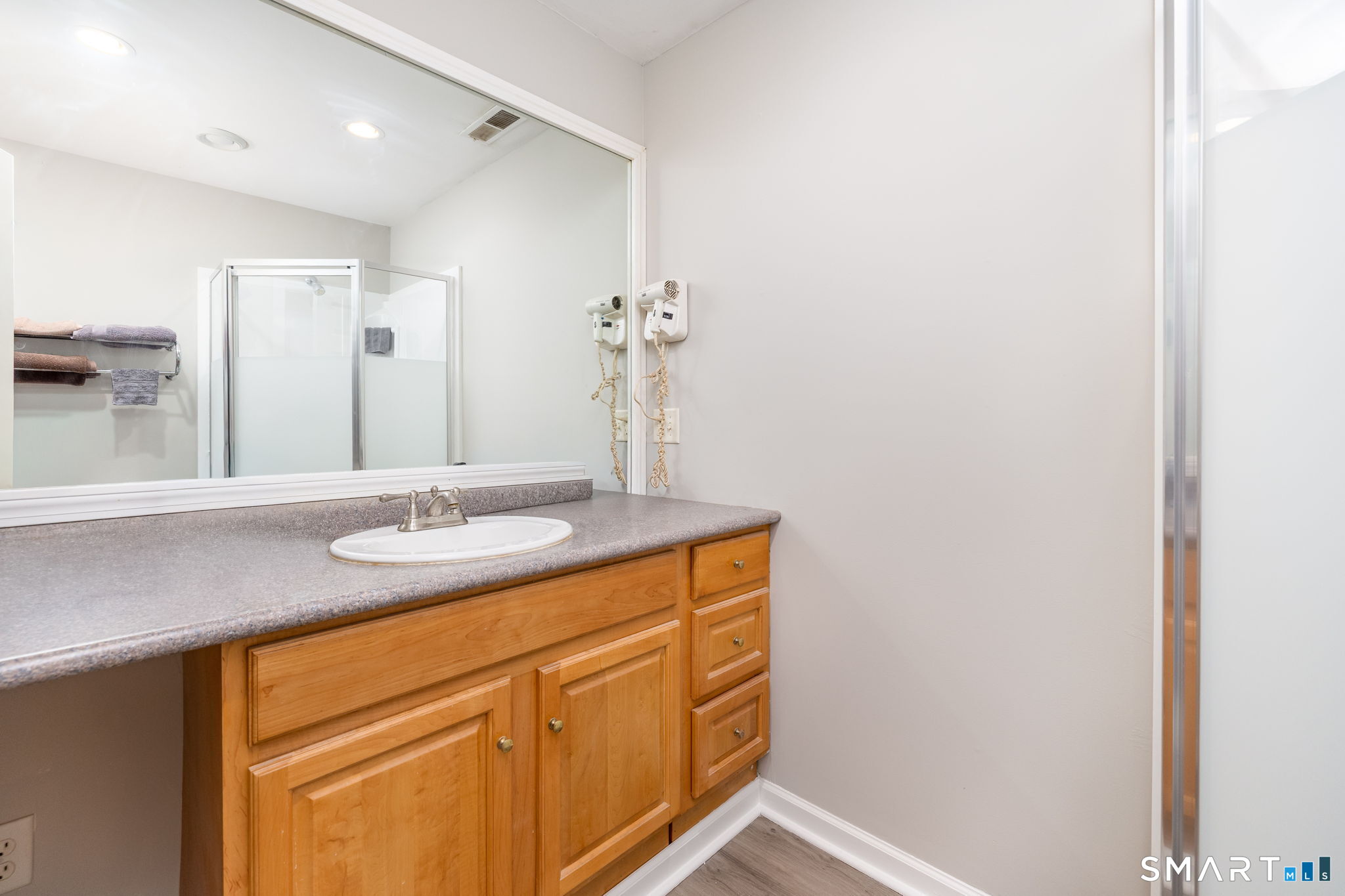296 Lakemere Drive photo 25
