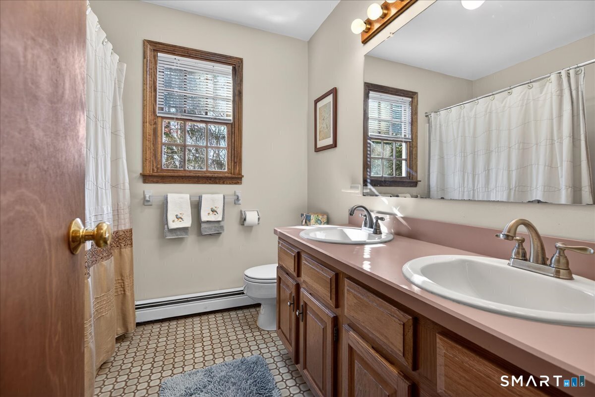 166 Thoreau Drive photo 11