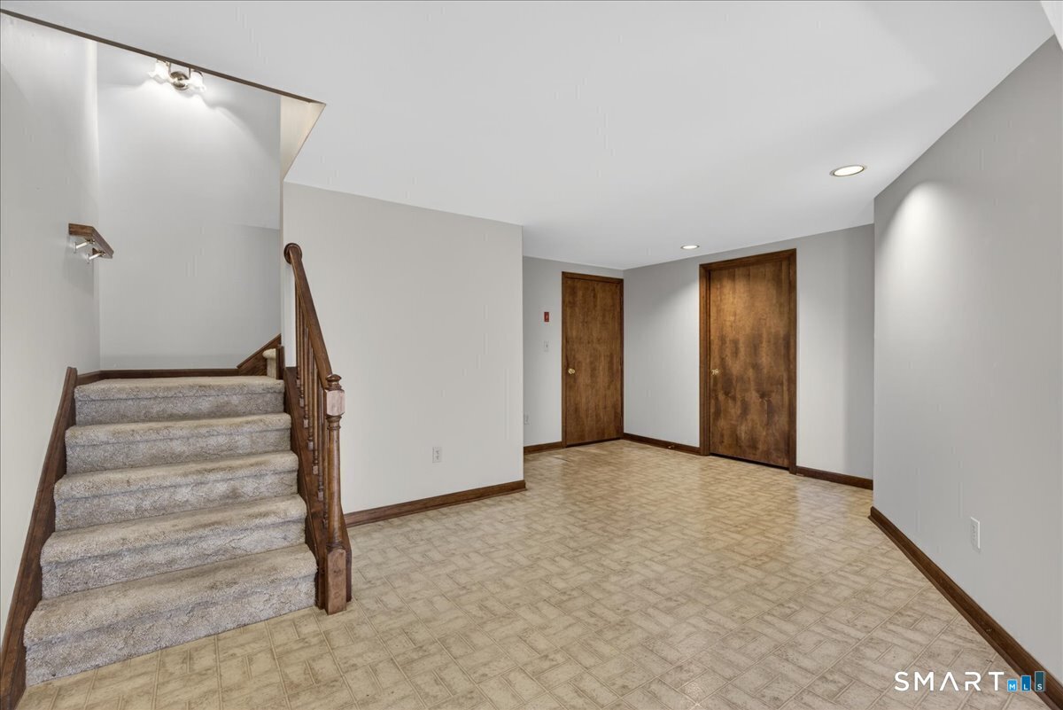 166 Thoreau Drive photo 21