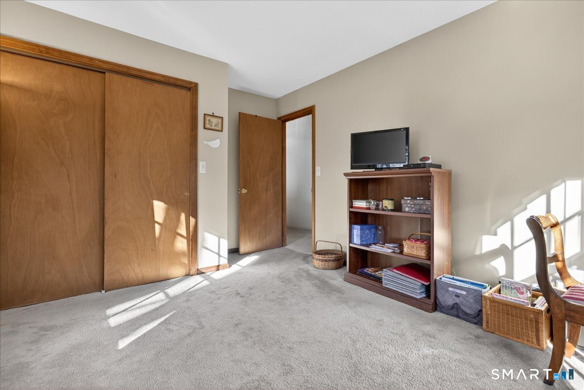 166 Thoreau Drive photo 27