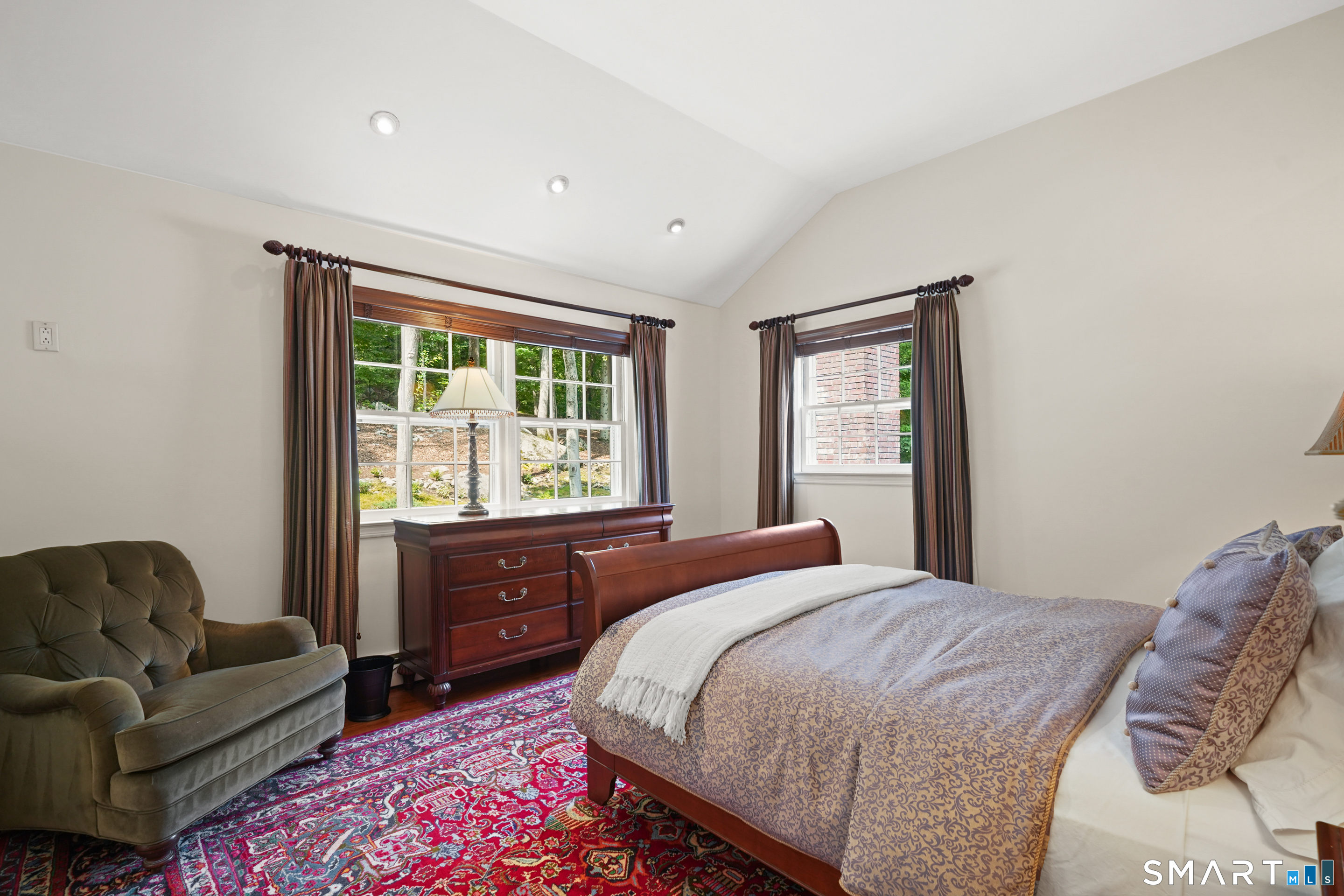 70 Chestnut Hill Lane photo 25