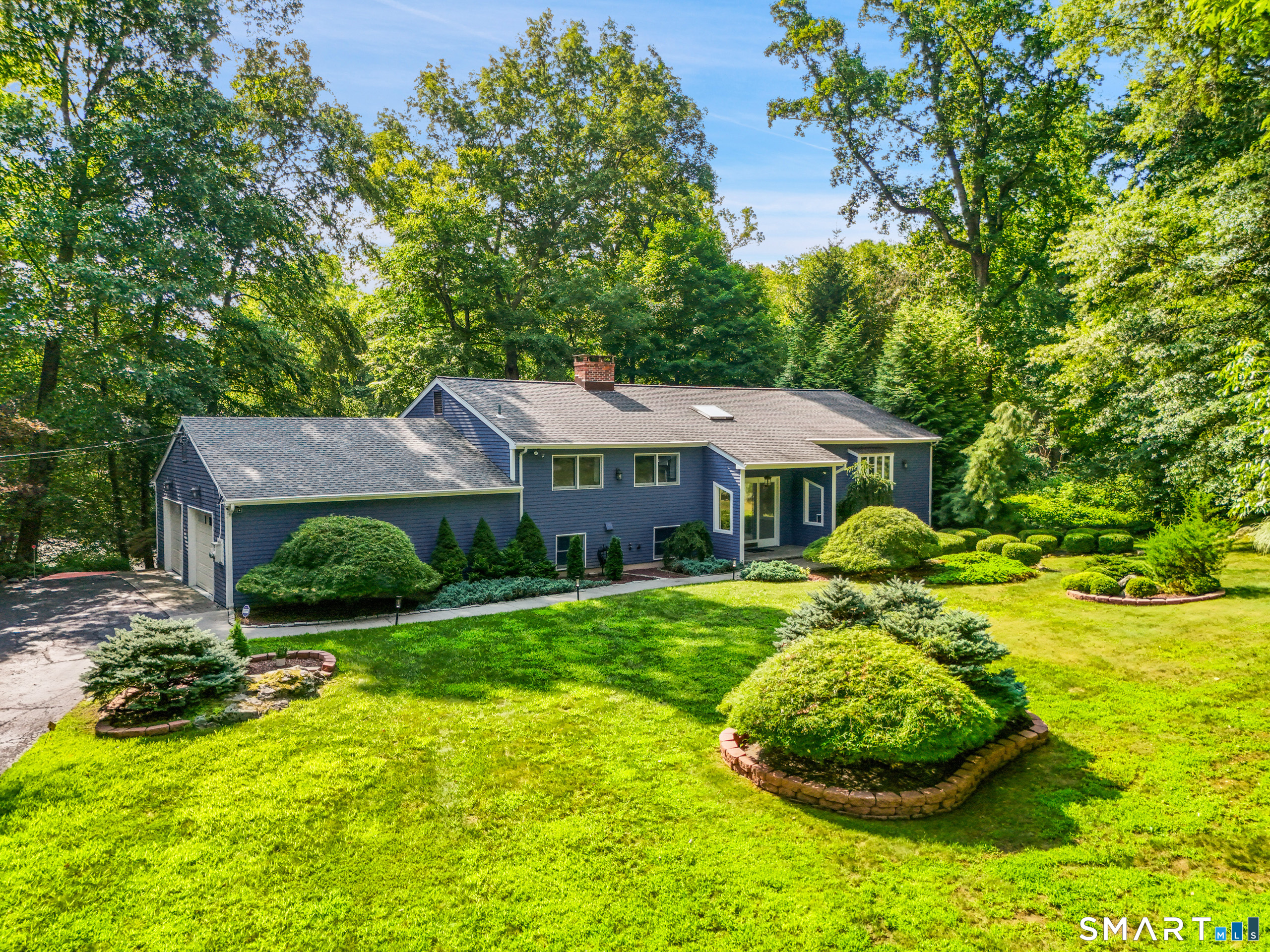 1171 Riverbank Road, Stamford, Connecticut 06903