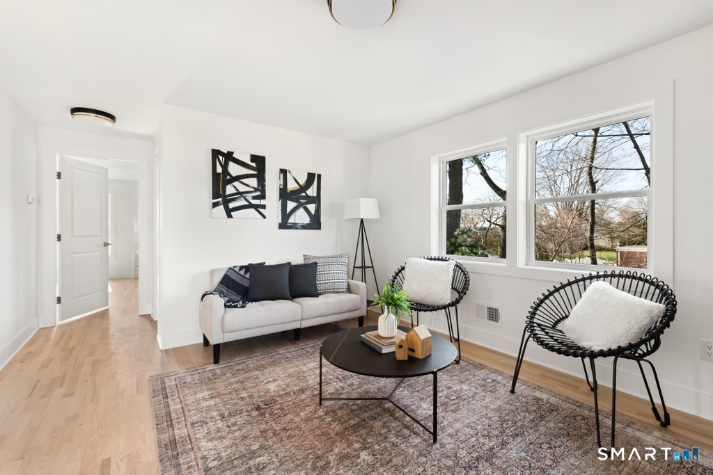 181 Eastern Parkway photo 22
