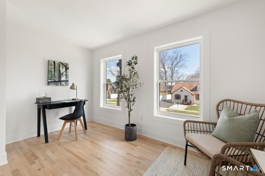 181 Eastern Parkway photo 29