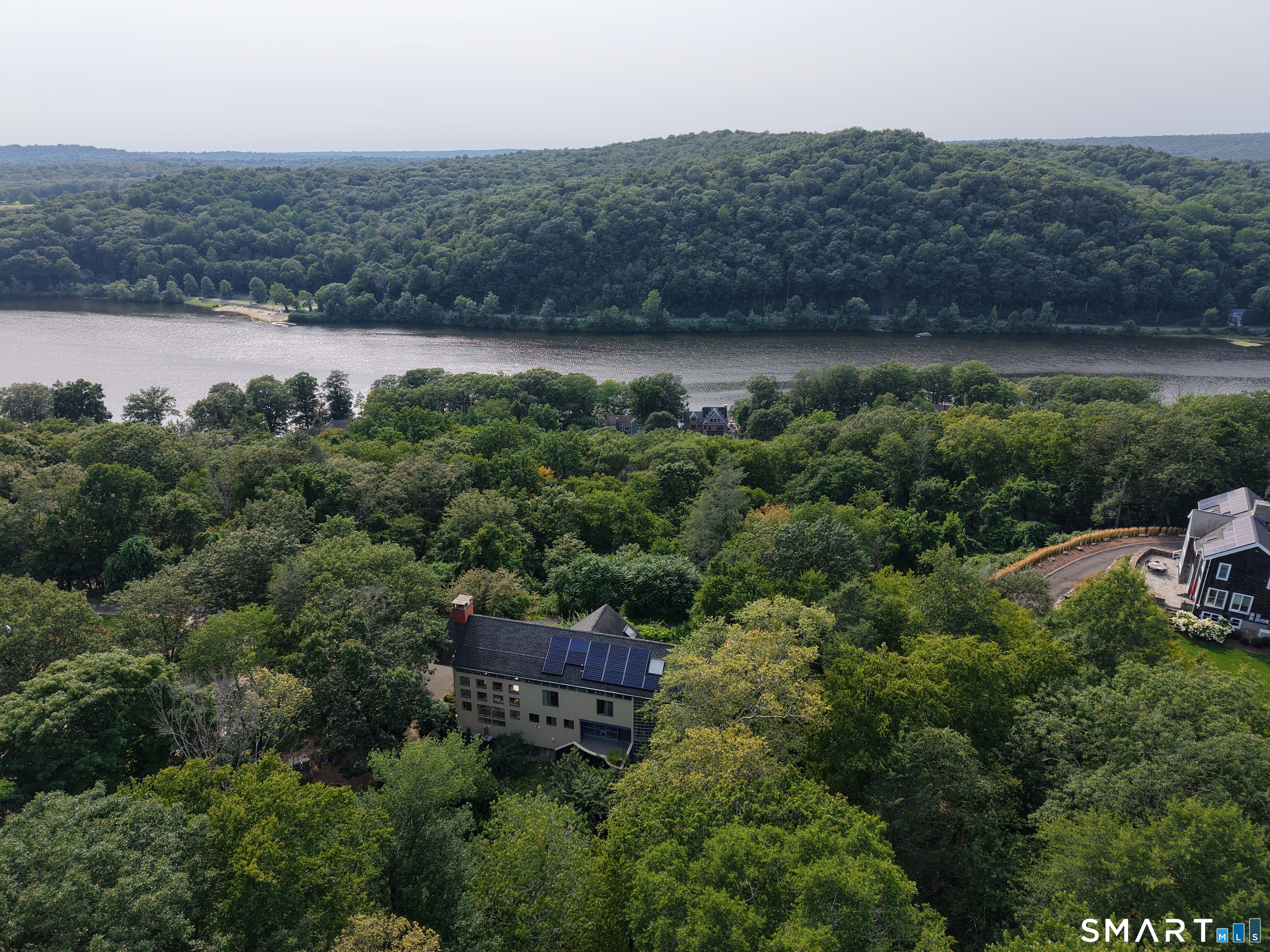 607 Lake Drive photo 36