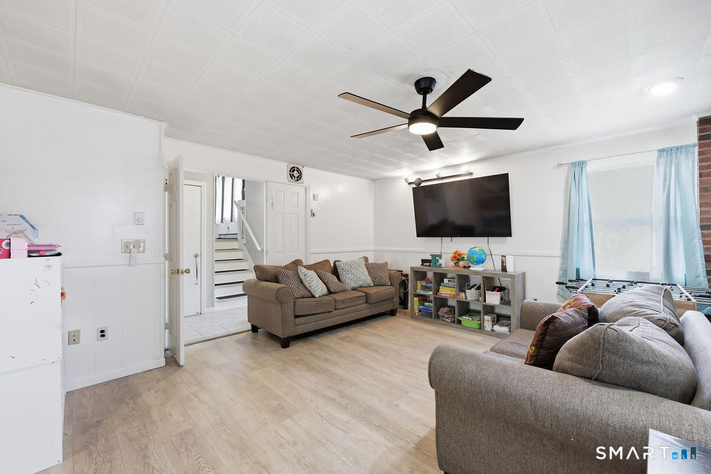21 Woodside Drive photo 11