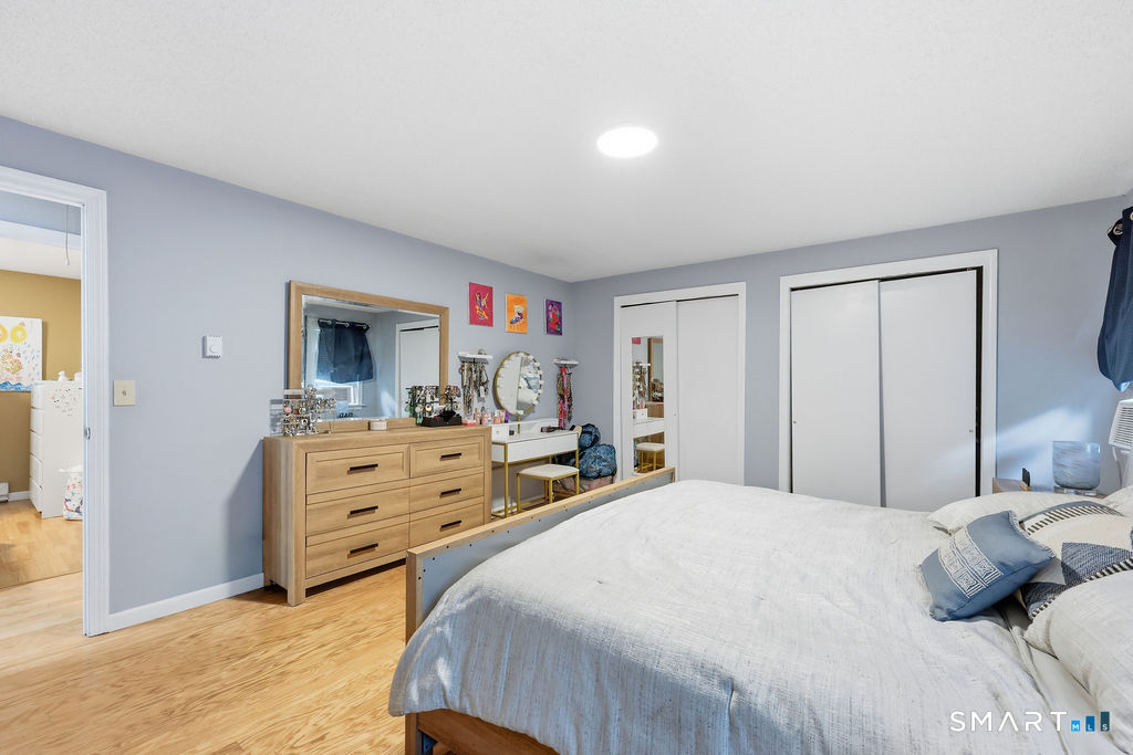 21 Woodside Drive photo 17
