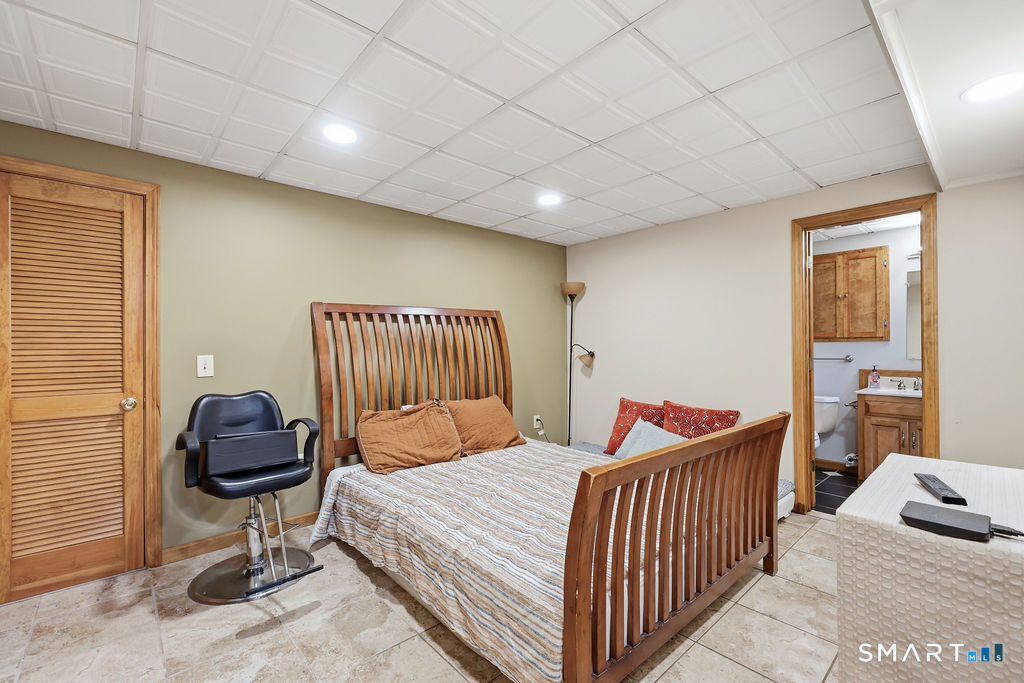 21 Woodside Drive photo 27