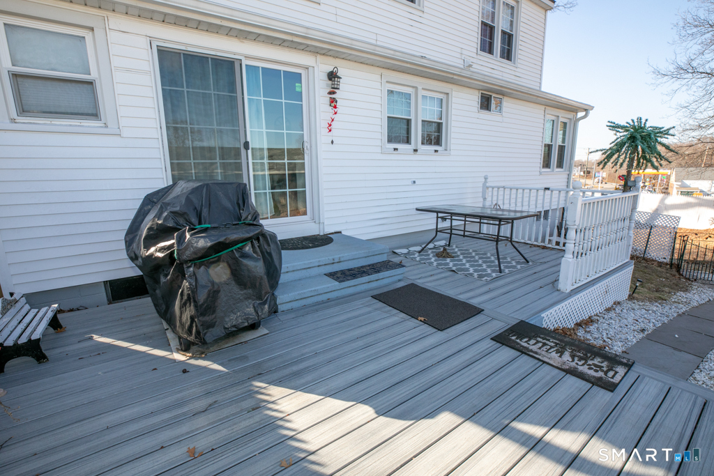 10 Beach Park Road photo 6