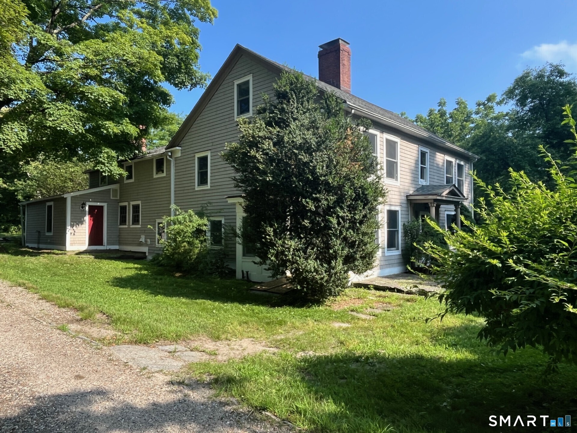 434 Hurlbutt Street, Wilton