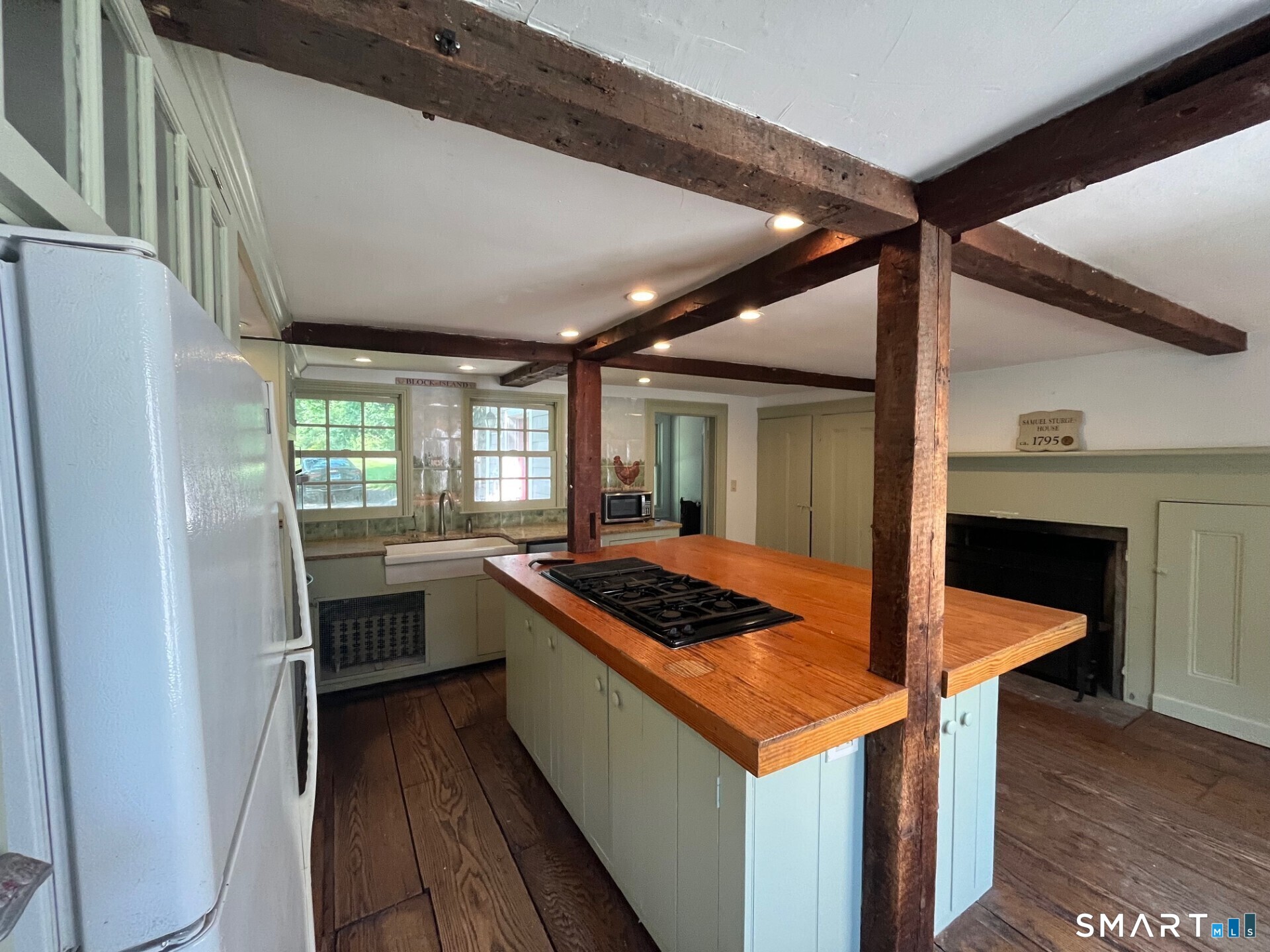 434 Hurlbutt Street, Wilton, Connecticut photo 4
