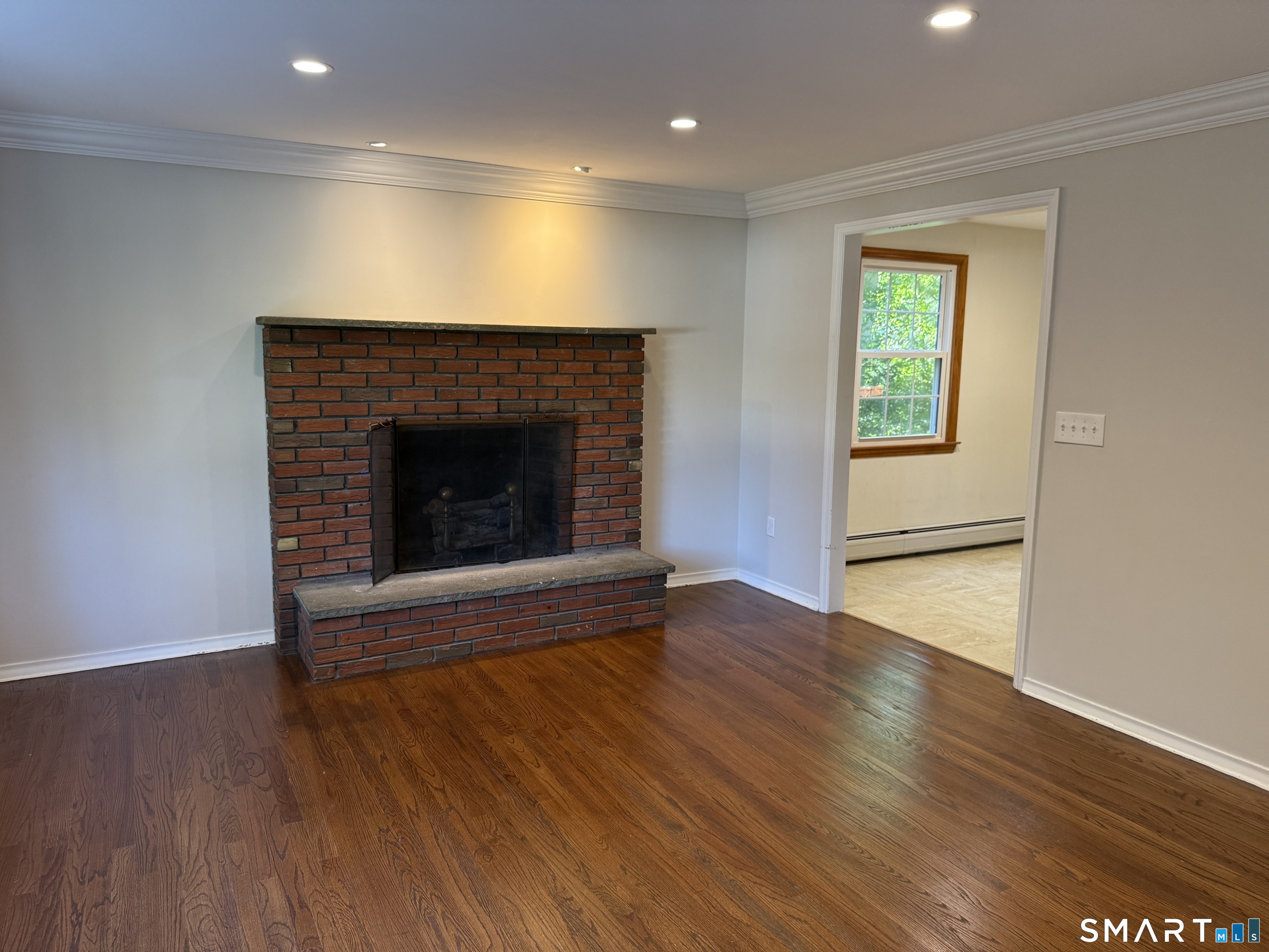 19 Greenwood Lane photo 6