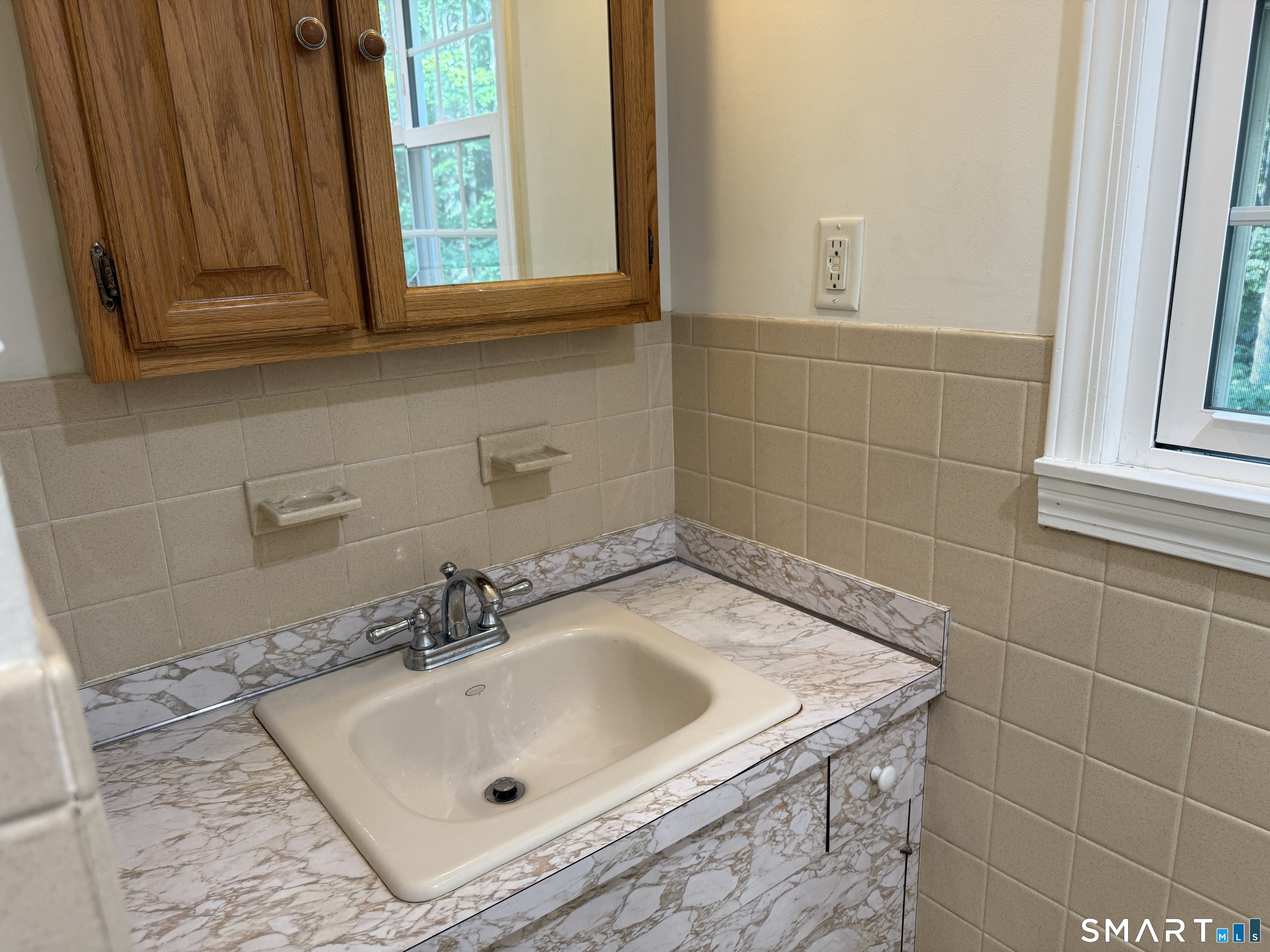 19 Greenwood Lane photo 11