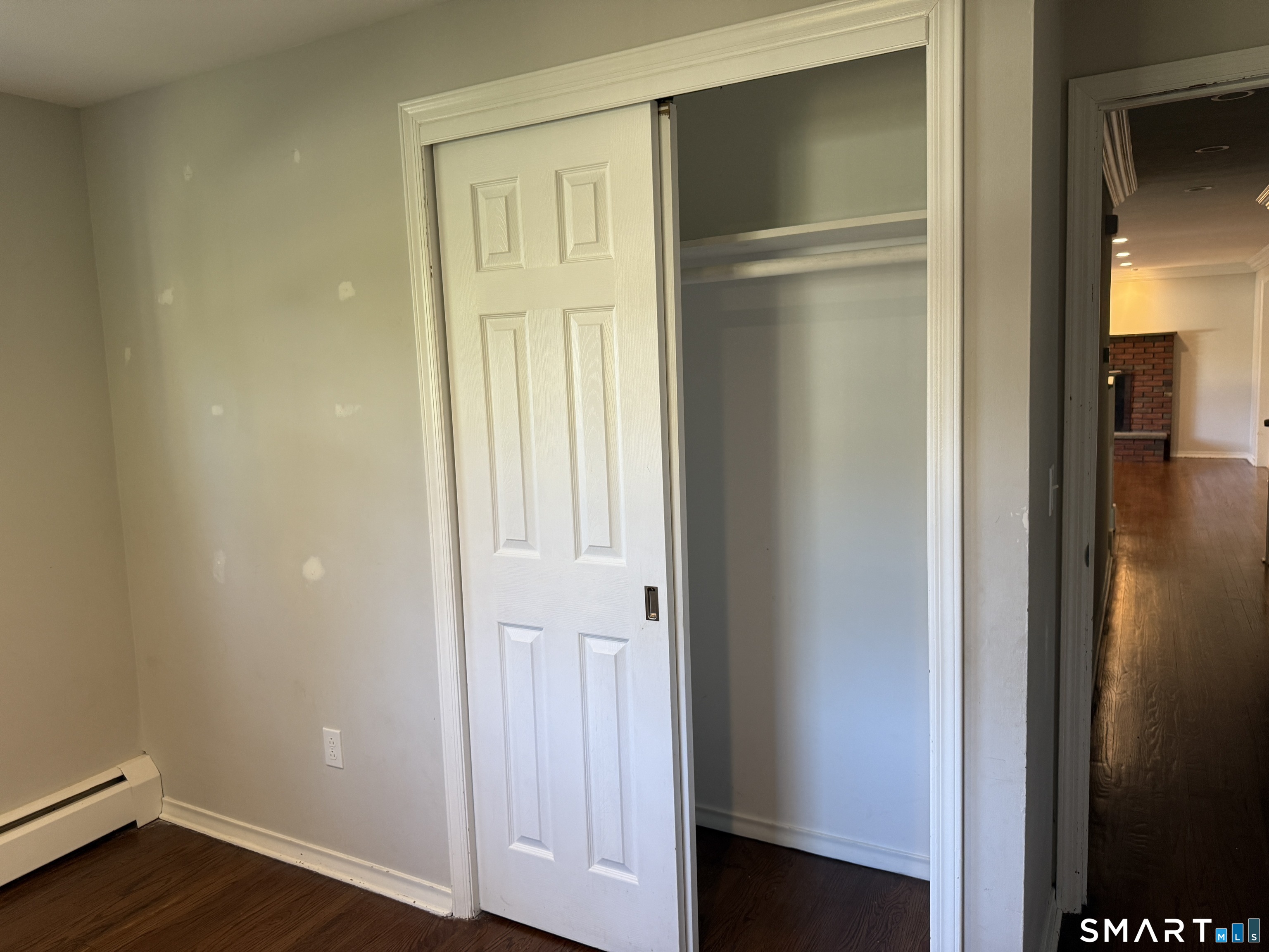 19 Greenwood Lane photo 15