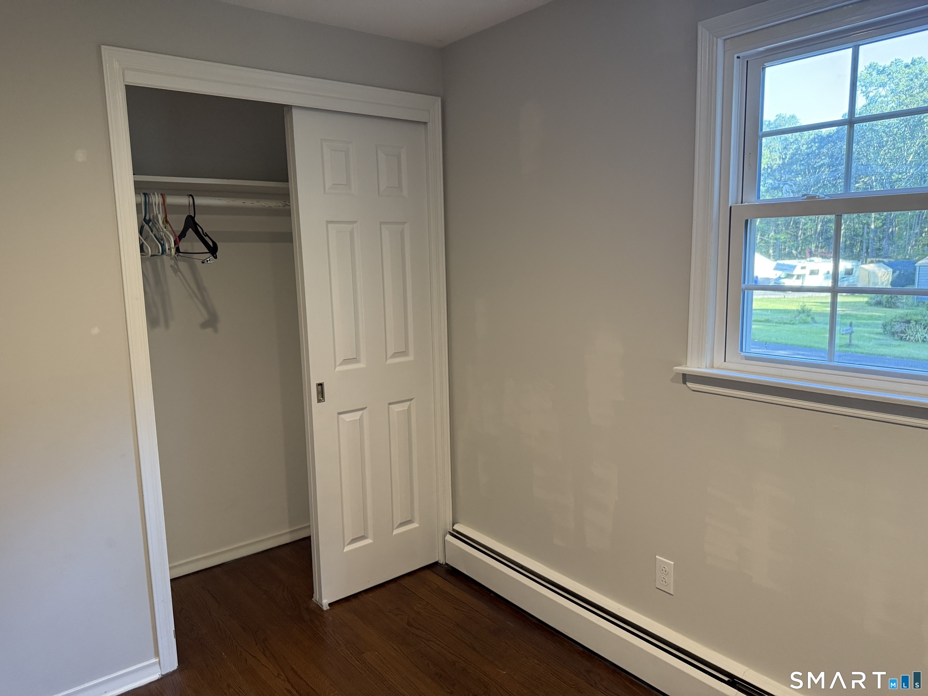 19 Greenwood Lane photo 17