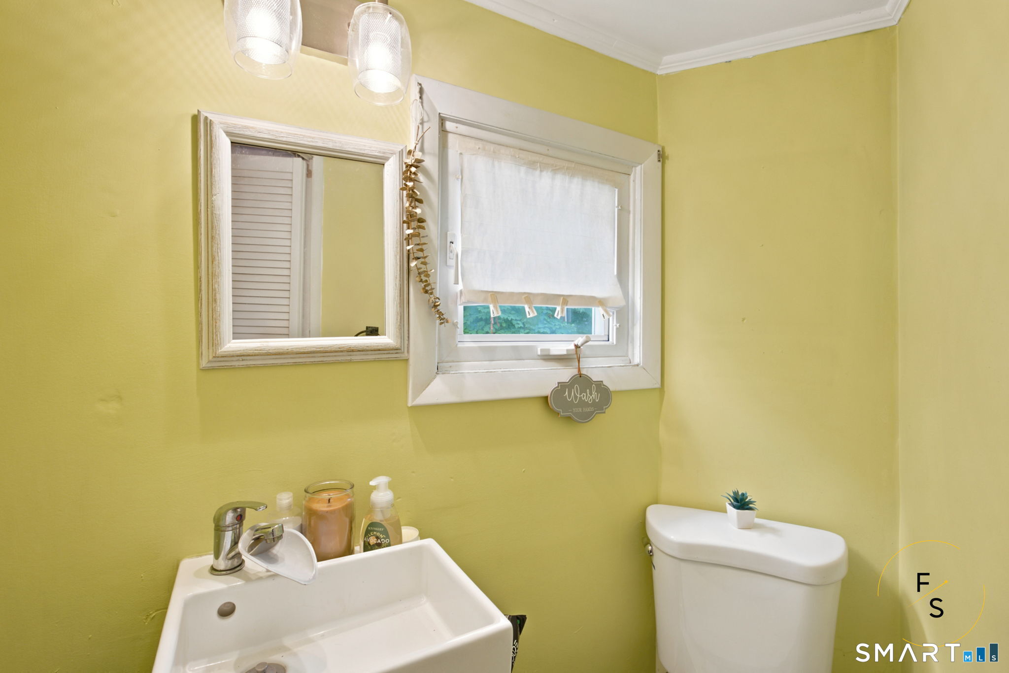 182 Broad Street photo 16