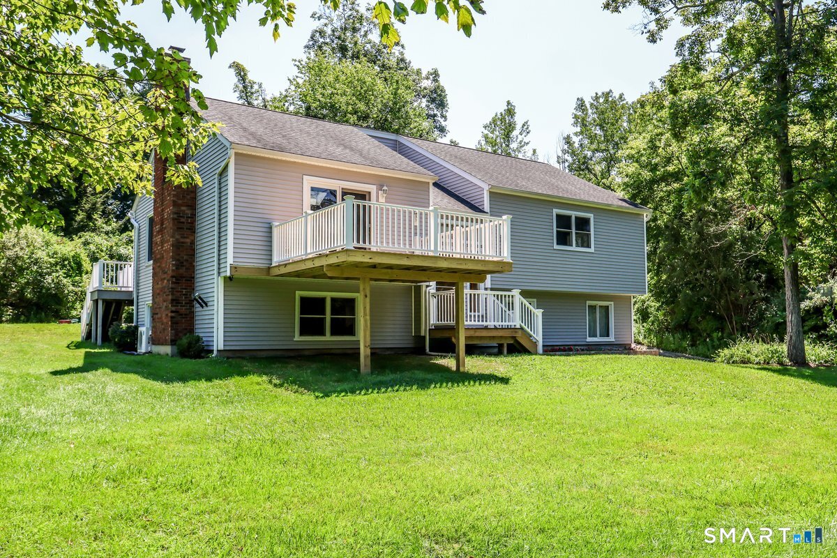 12 Mountain View Avenue photo 35