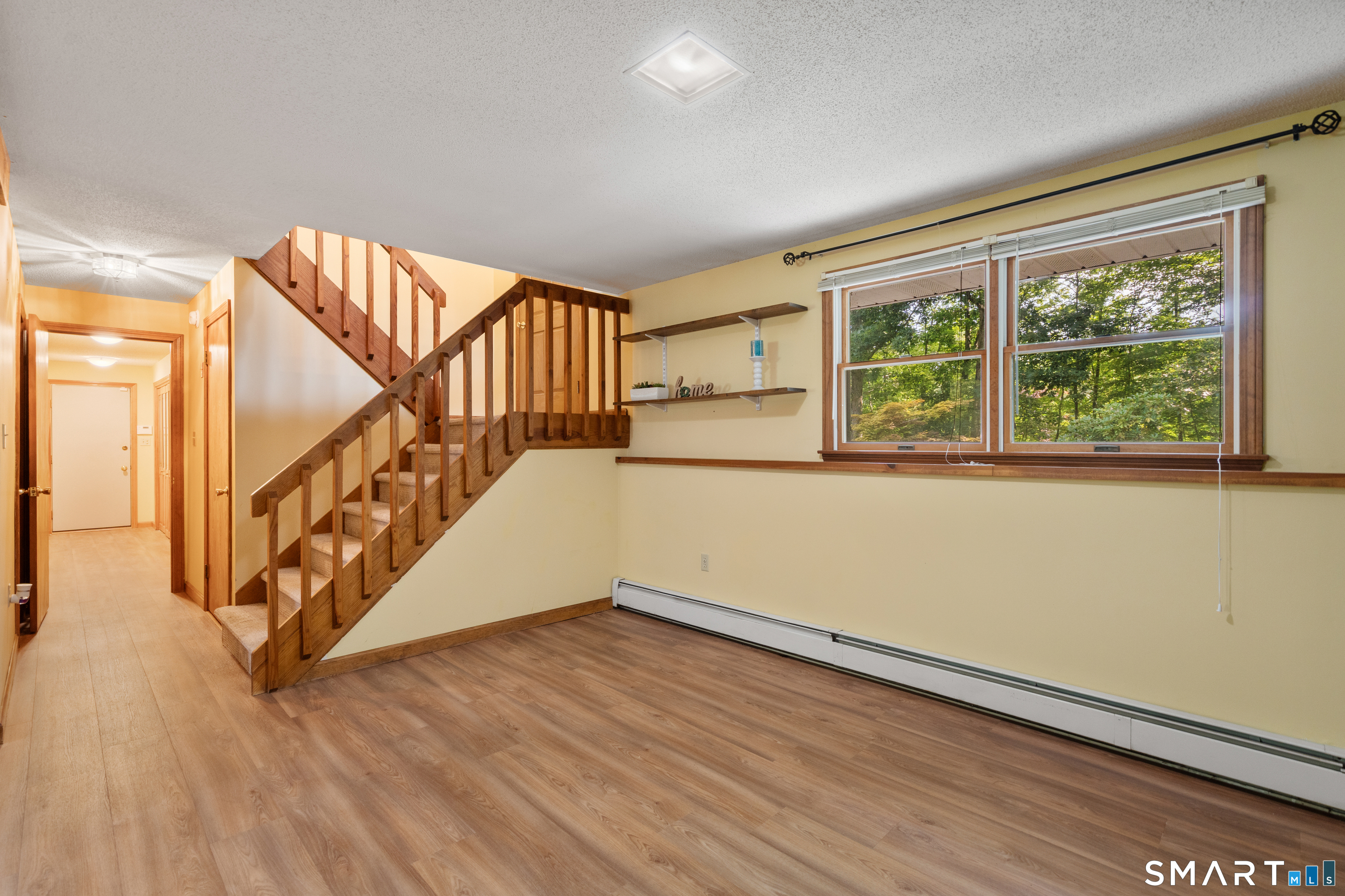 14 Sarah Drive photo 28
