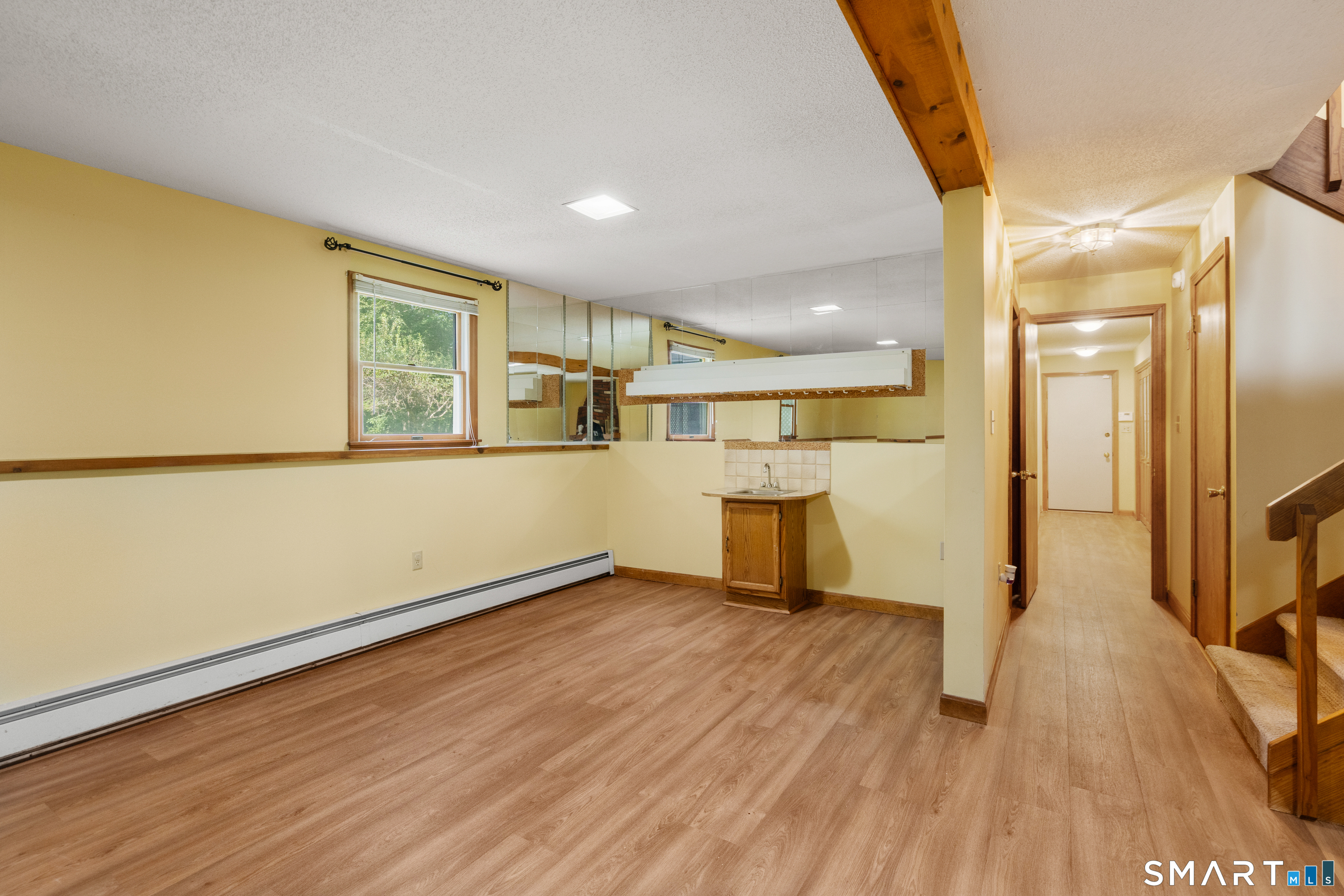 14 Sarah Drive photo 29