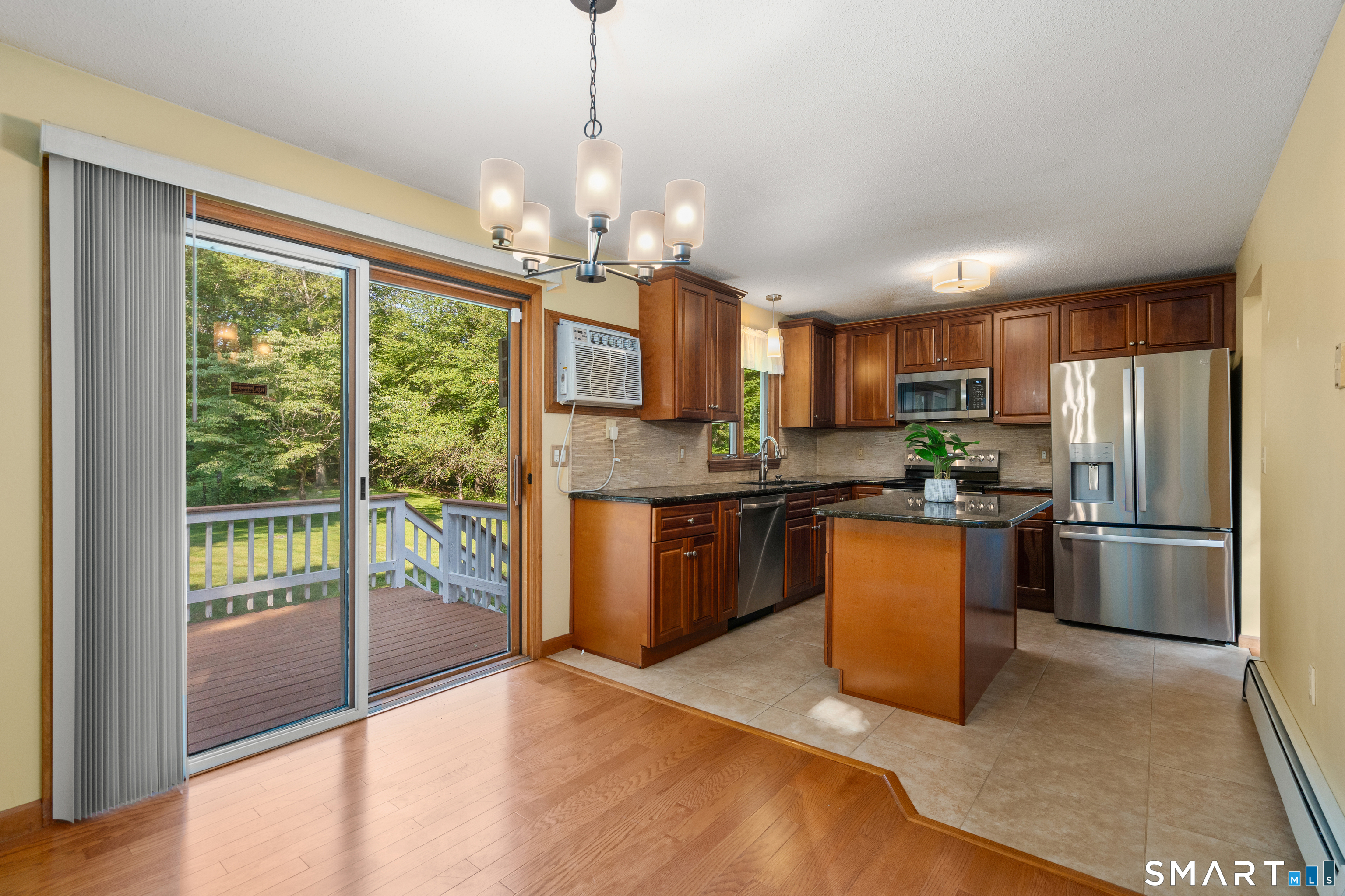 14 Sarah Drive photo 17