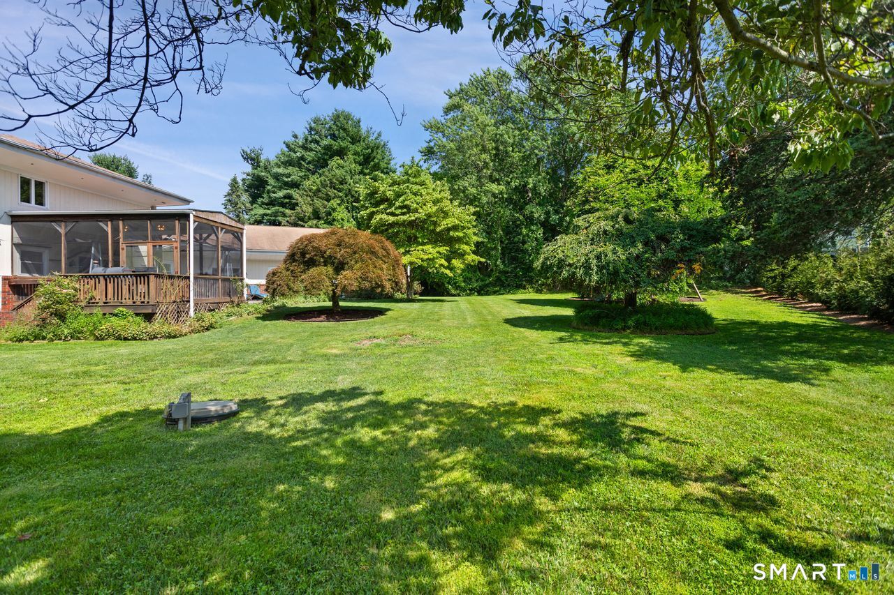 18-A Governors Lane photo 30