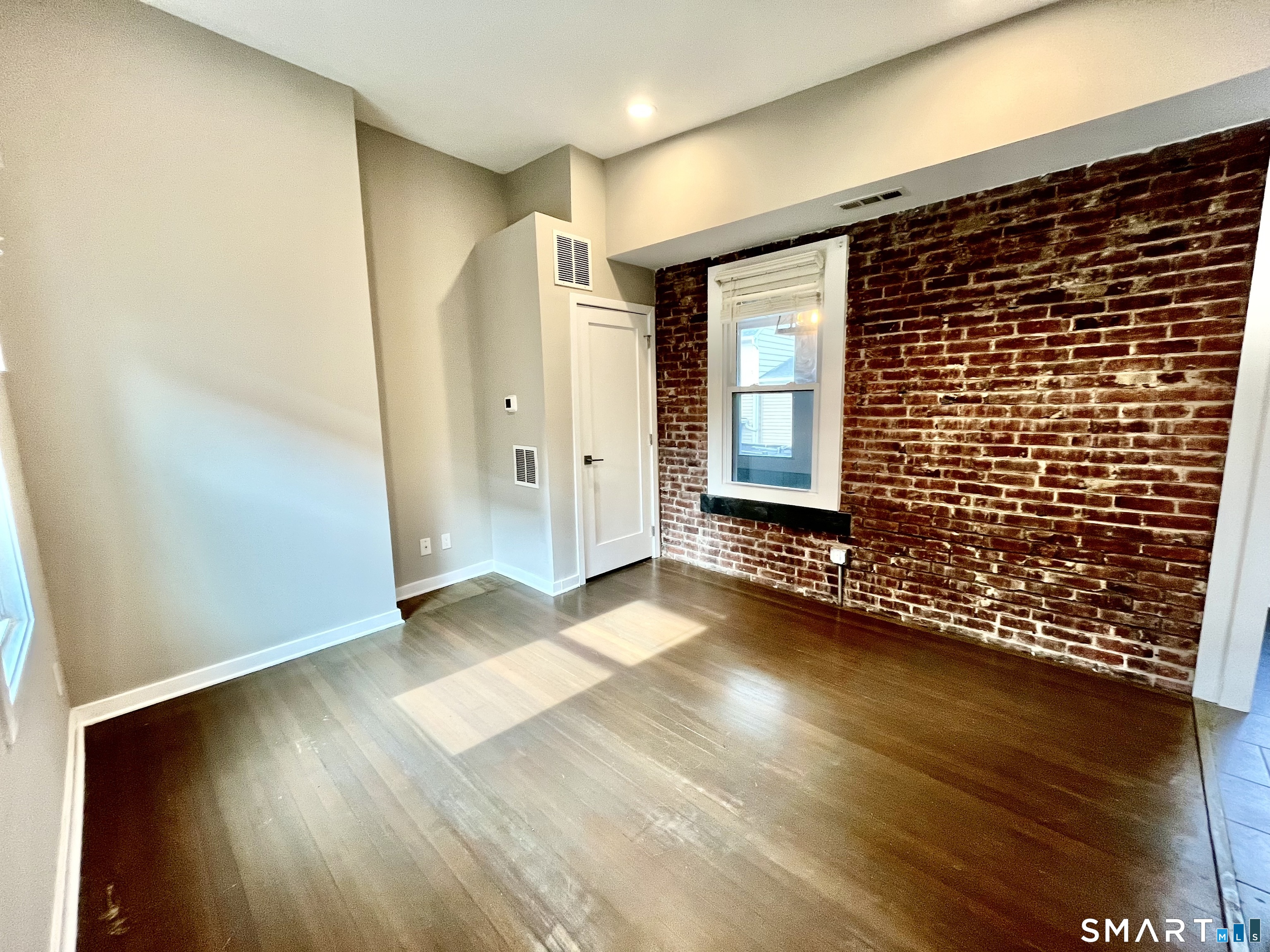 597 Chapel Street Unit #2R photo 2