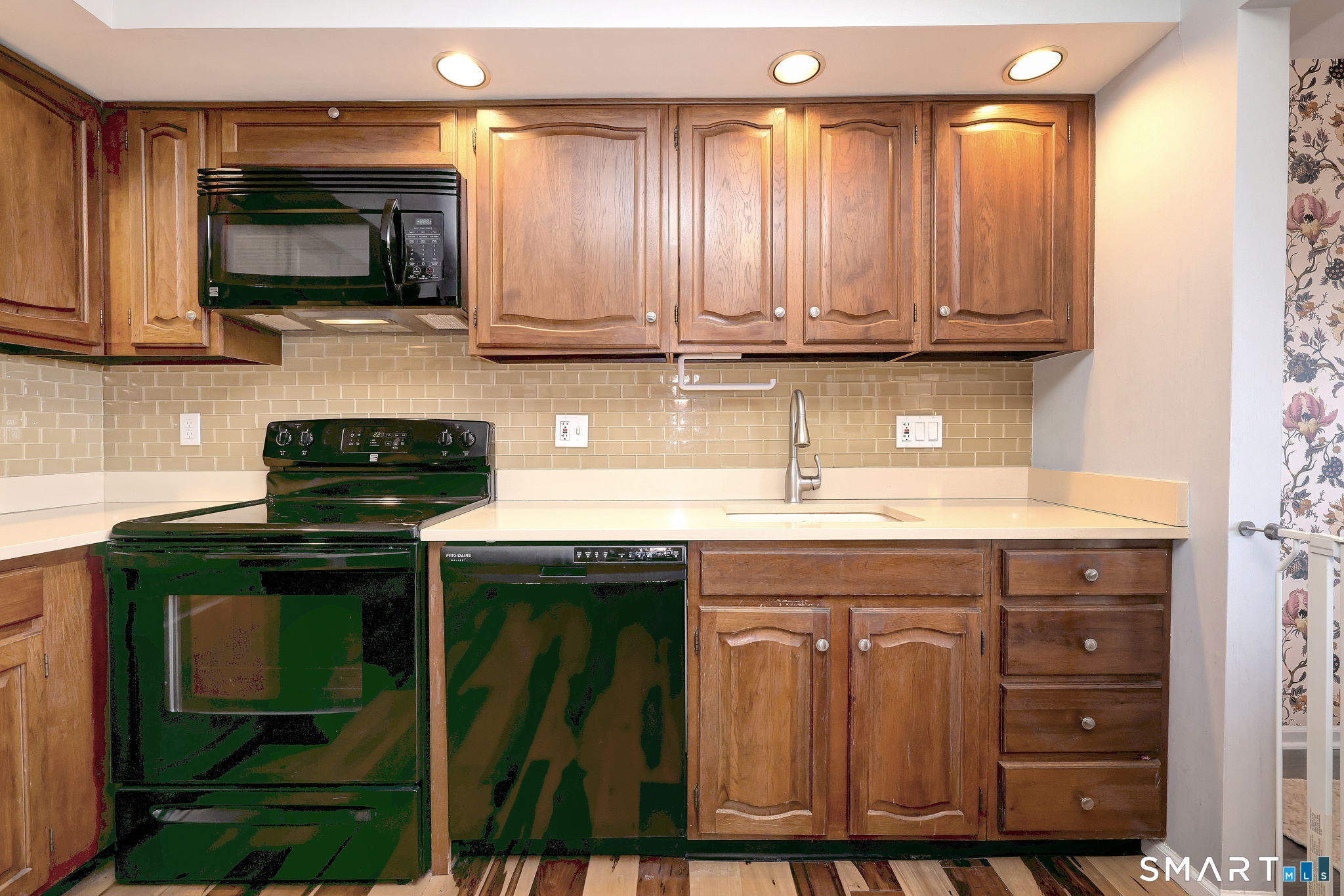 125 Warner Hill Road  Unit #64 photo 14