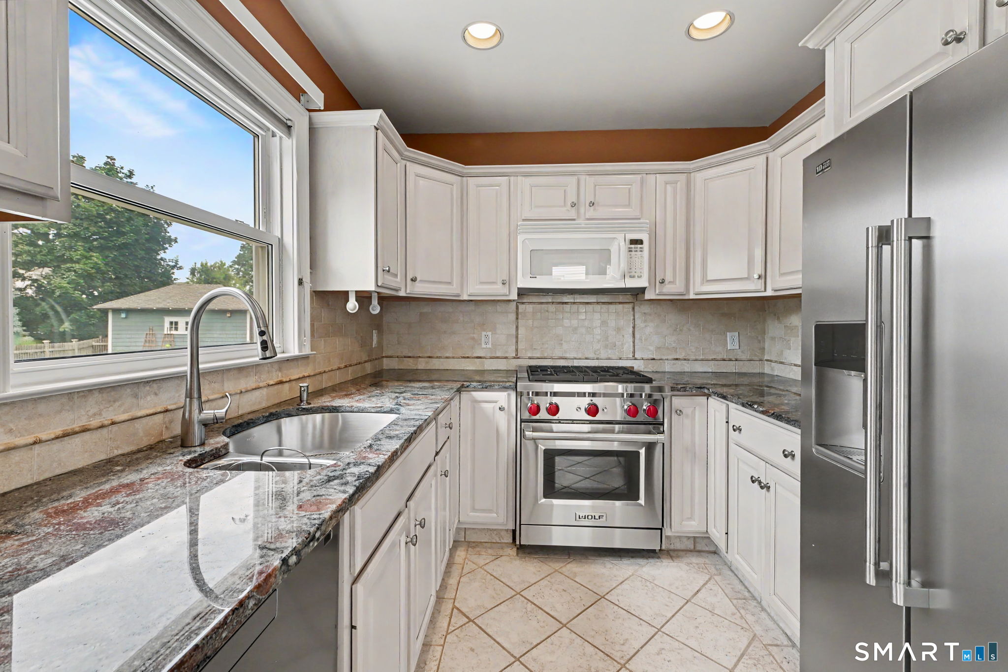 160 Gregory Boulevard photo 11