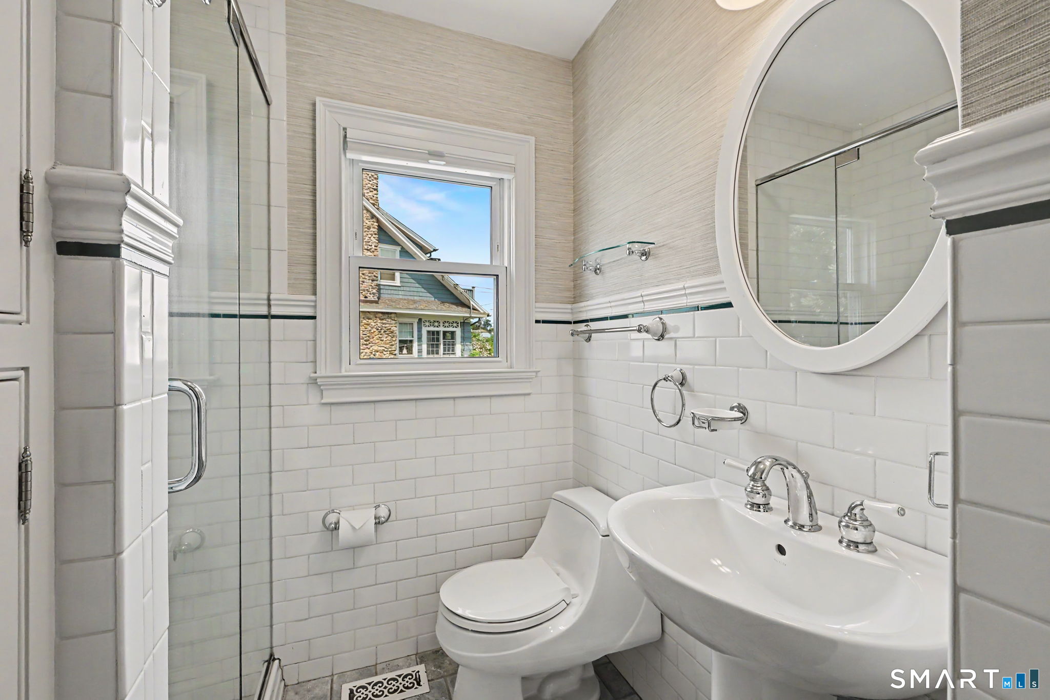 160 Gregory Boulevard photo 19