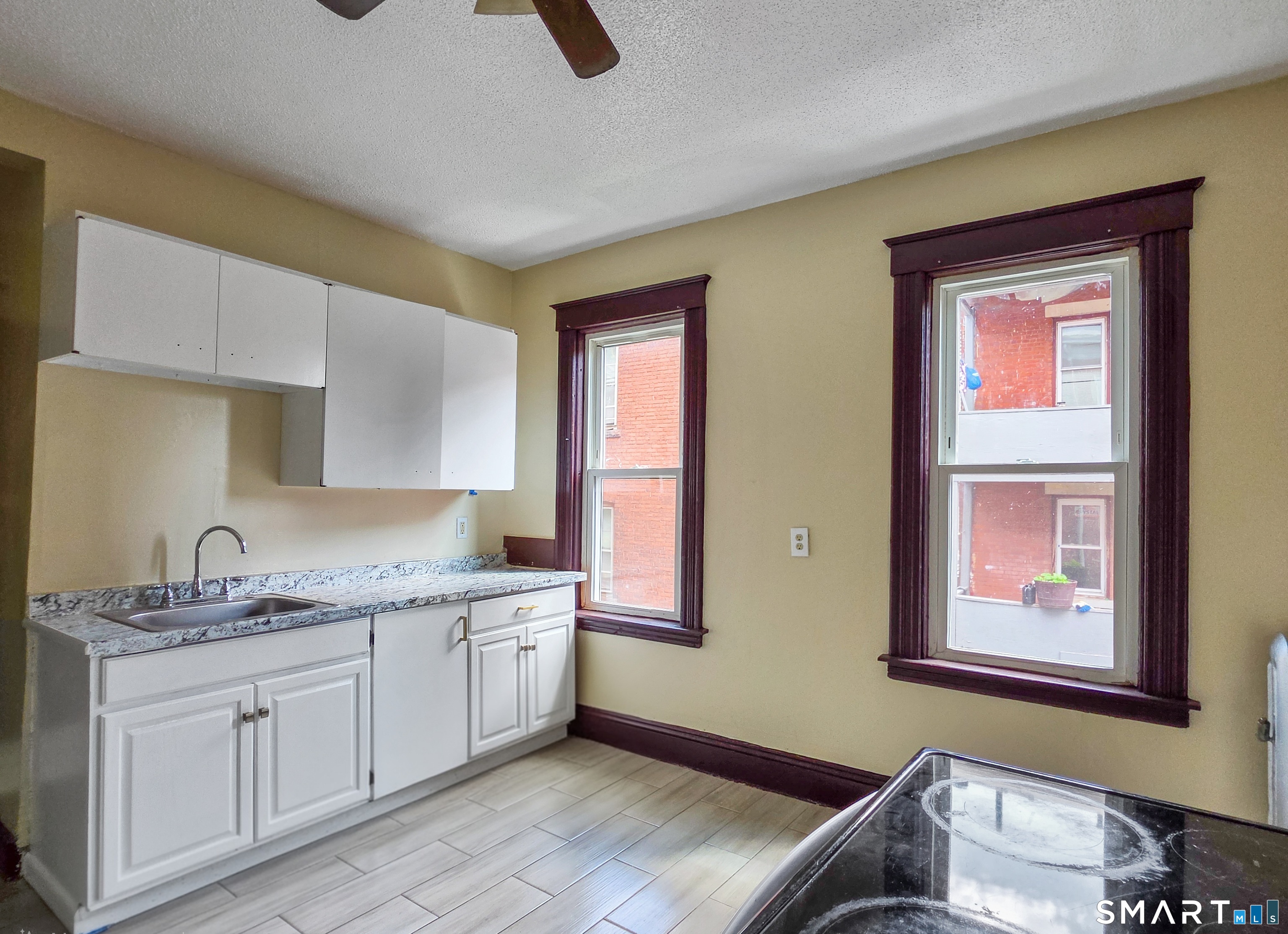 2-4 Mortson Street  Unit #2nd Floor photo 8