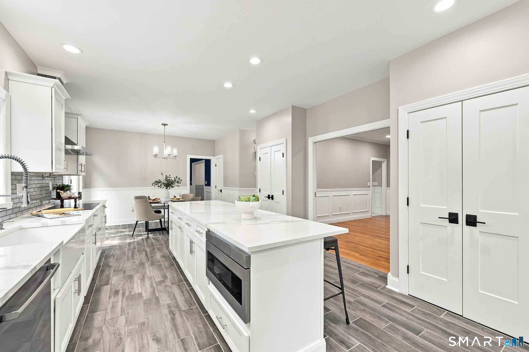 122 Greenwood Drive photo 8