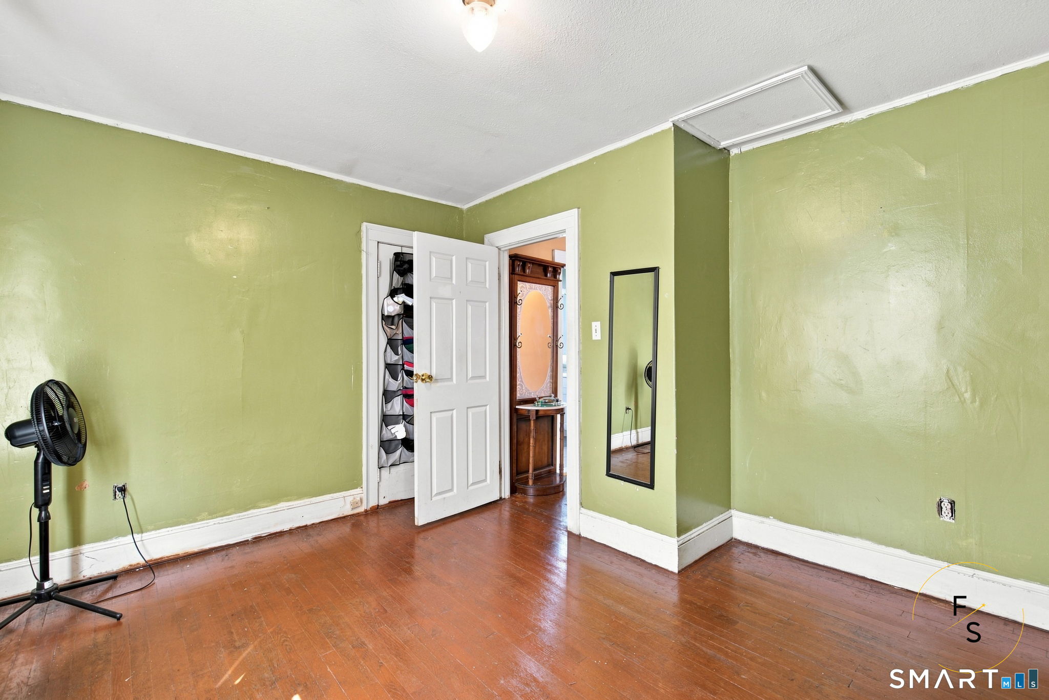 60 Tower Avenue photo 24