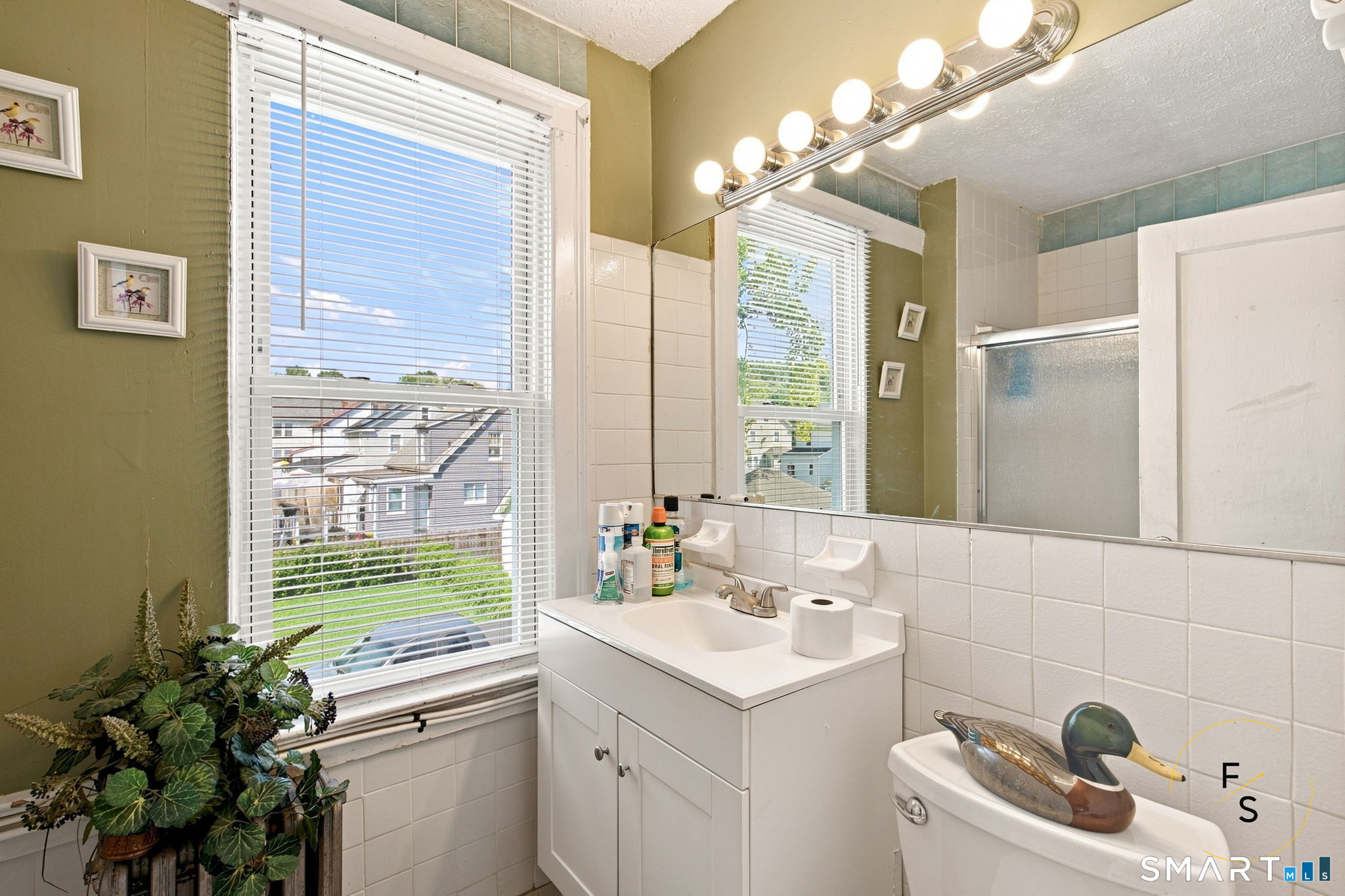 60 Tower Avenue photo 26