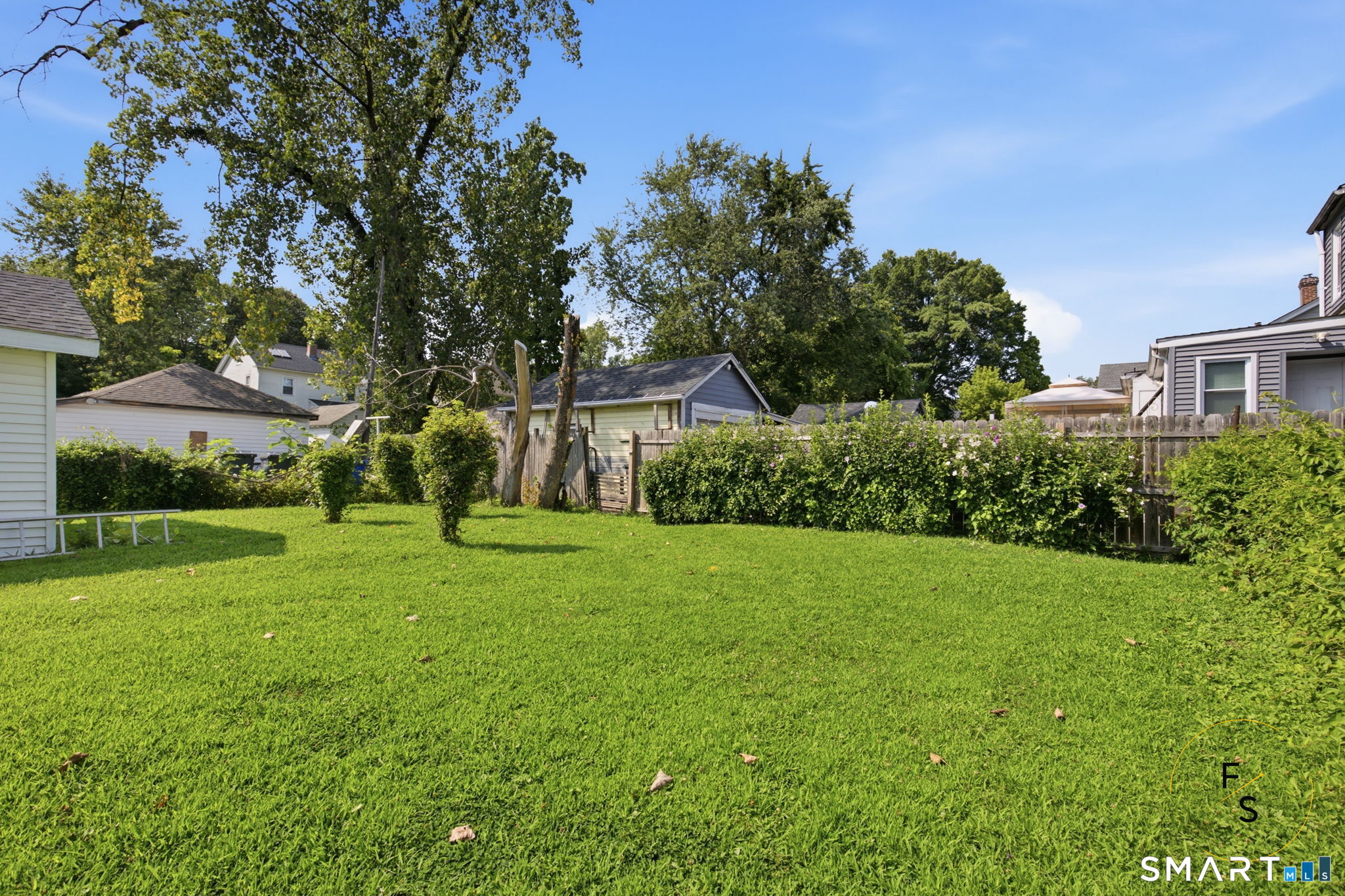60 Tower Avenue photo 39