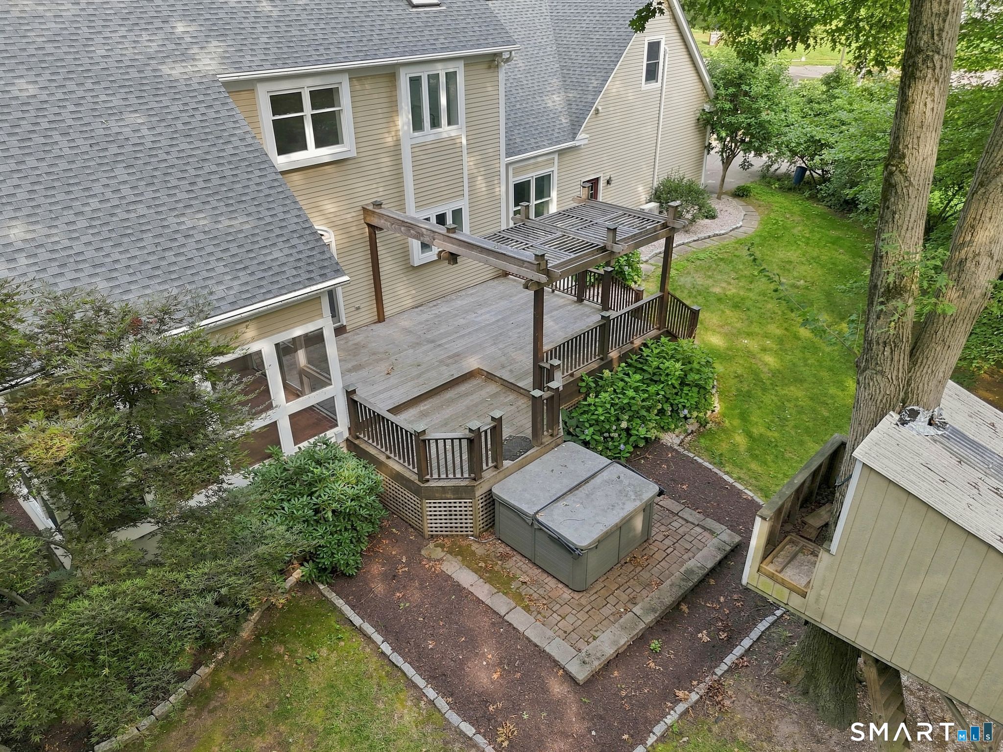 122 Greenwood Drive photo 37