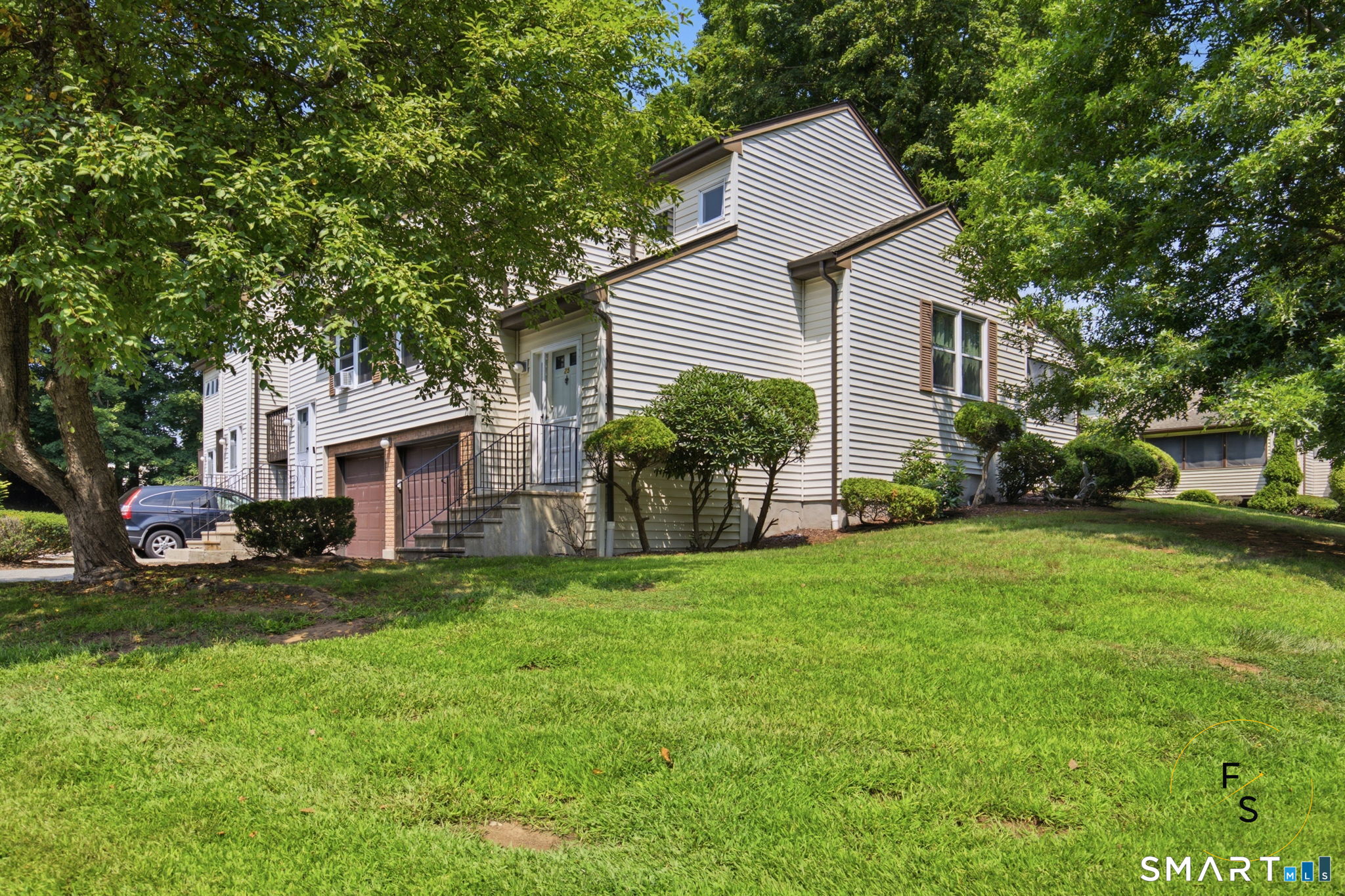 30th image of 2 Oak Forest Dr #5, Manchester, CT 06042 | MLS# 24197803