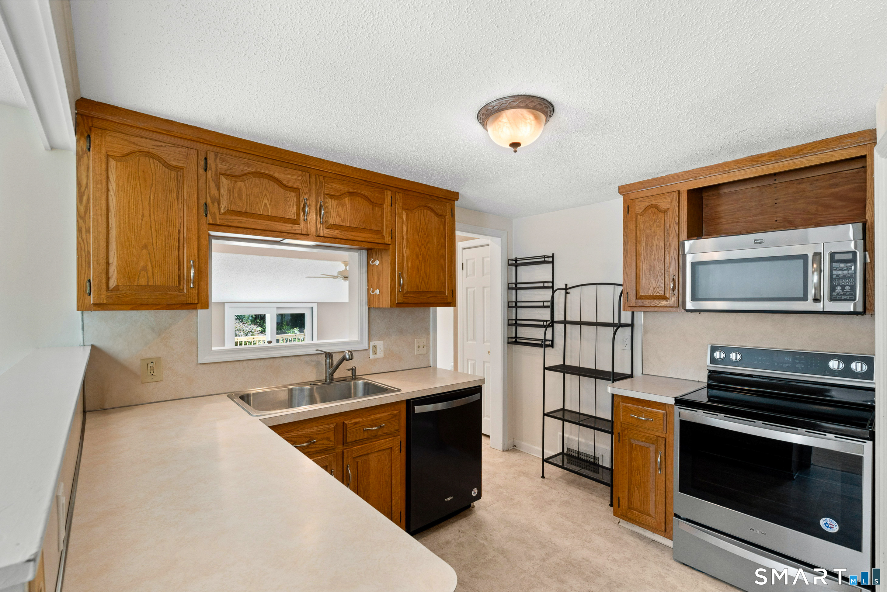 43 Sunset Road photo 5
