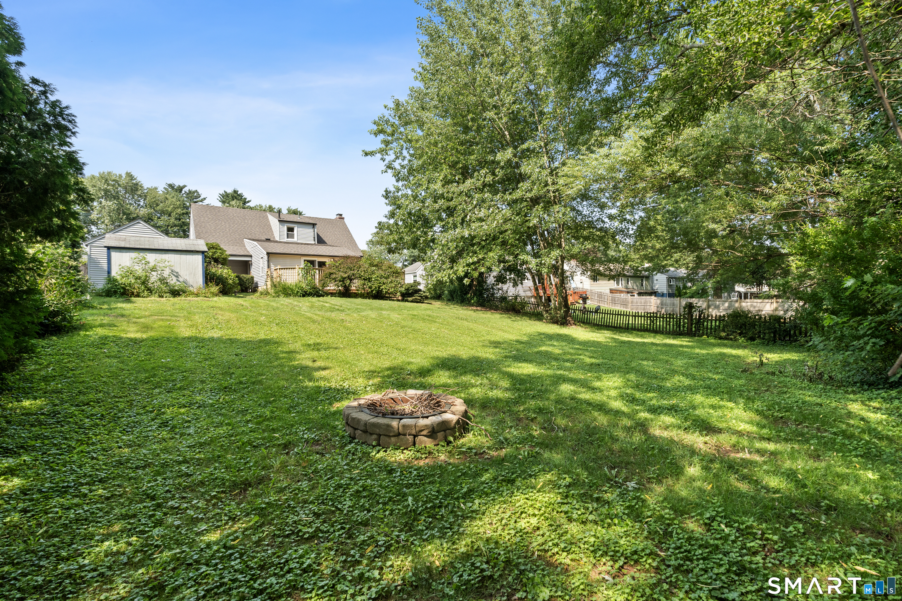 43 Sunset Road photo 22