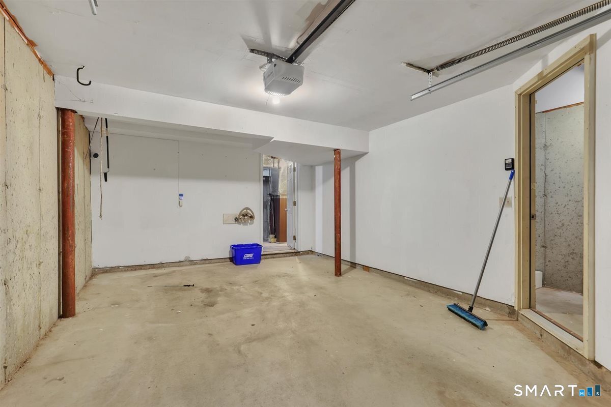 205 Oakland Street  Unit #B photo 22
