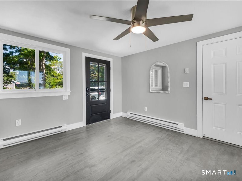 50 Stannard Avenue photo 16