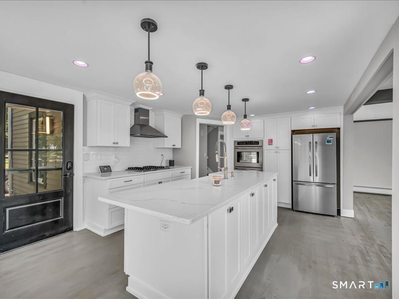 50 Stannard Avenue photo 6