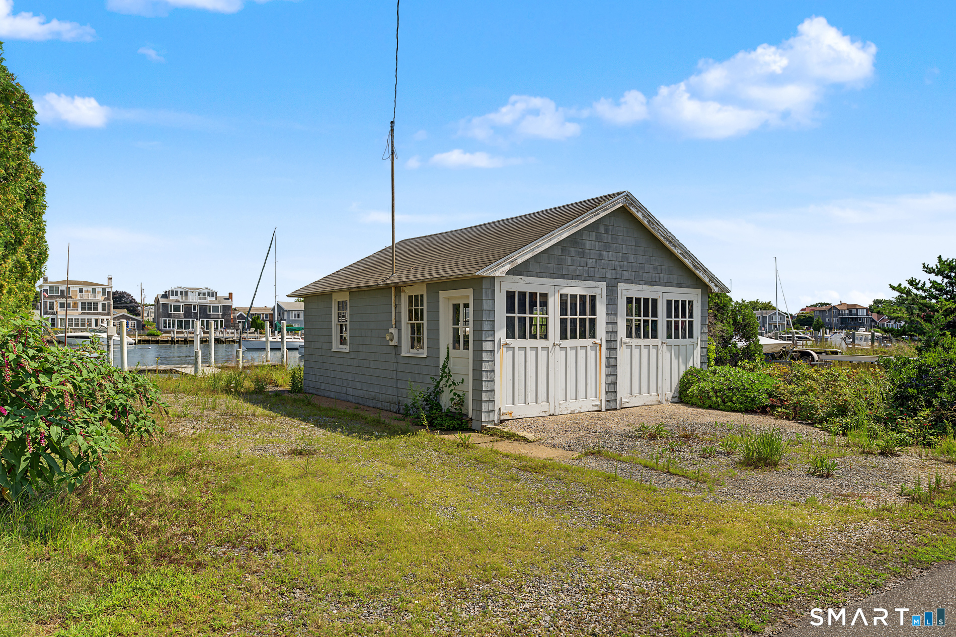 338 West Shore Avenue