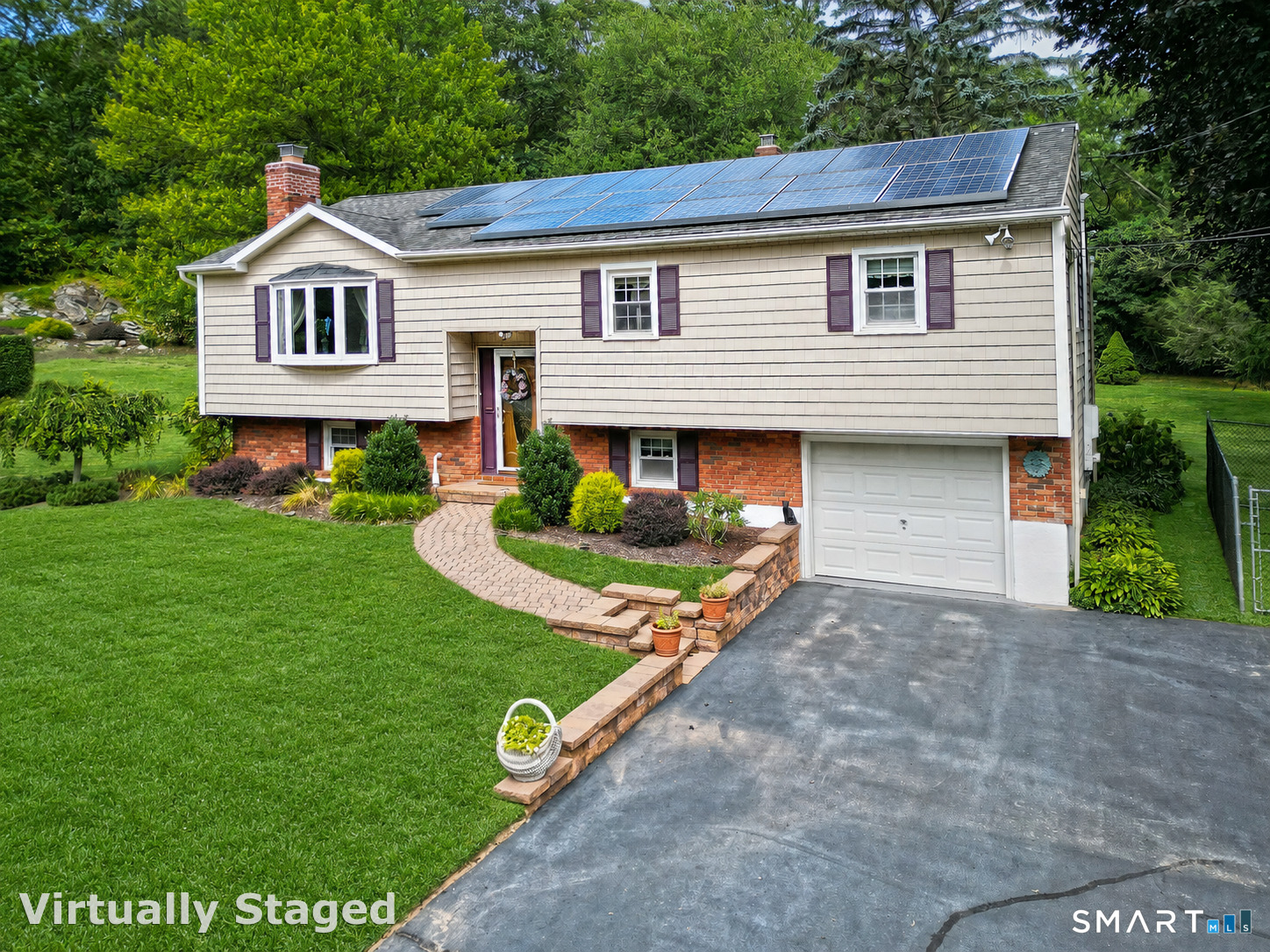 30 Lakeview Drive