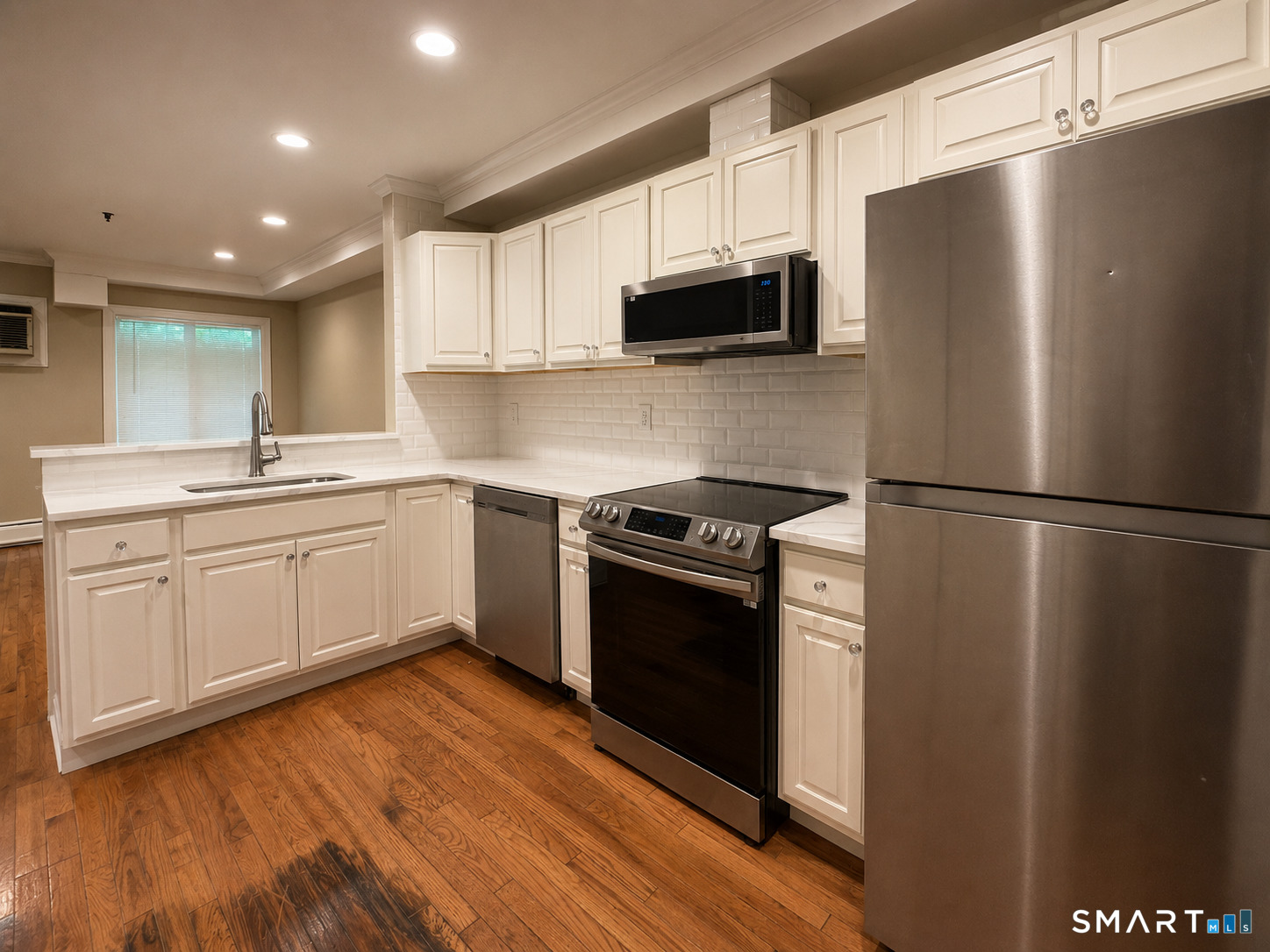 4th image of 1 Beaver Brook Rd #29, Danbury, CT 06810 | MLS# 24198467