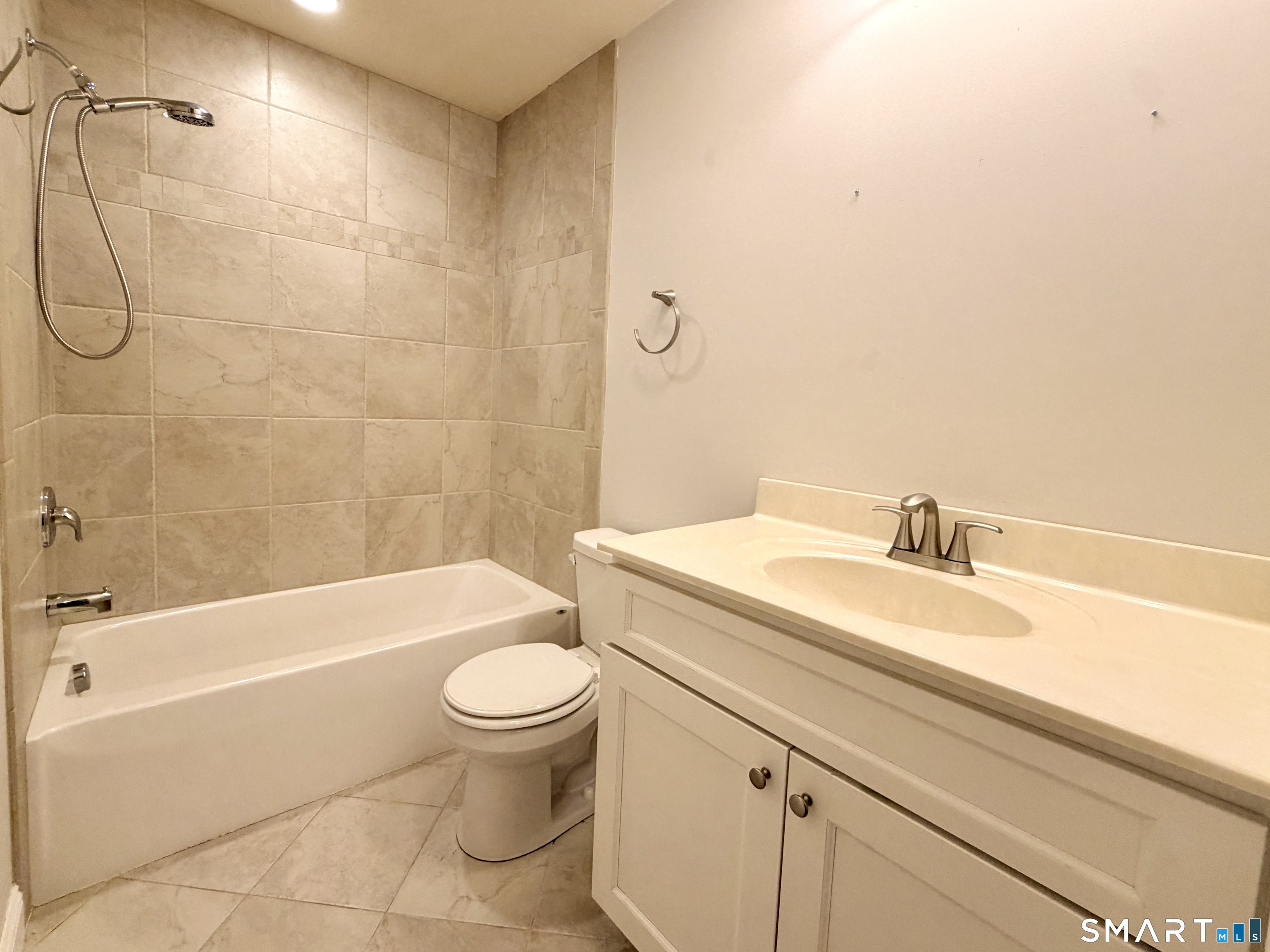 793 Colonel Ledyard Highway photo 27
